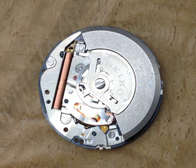 Seiko 4M21A KINETIC Watch Movement – Untested – Restoration / Repair