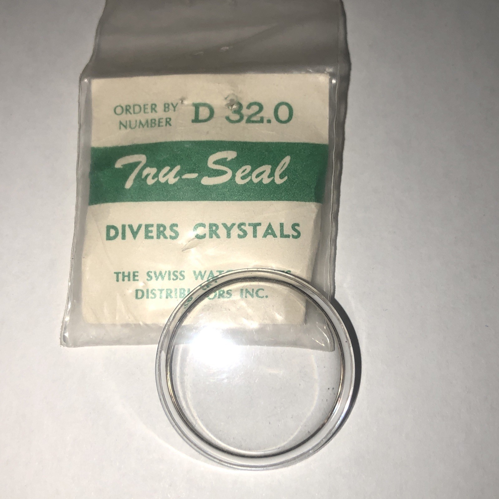 Vintage Tru-Seal Swiss Made Divers Crystals. D 32.0