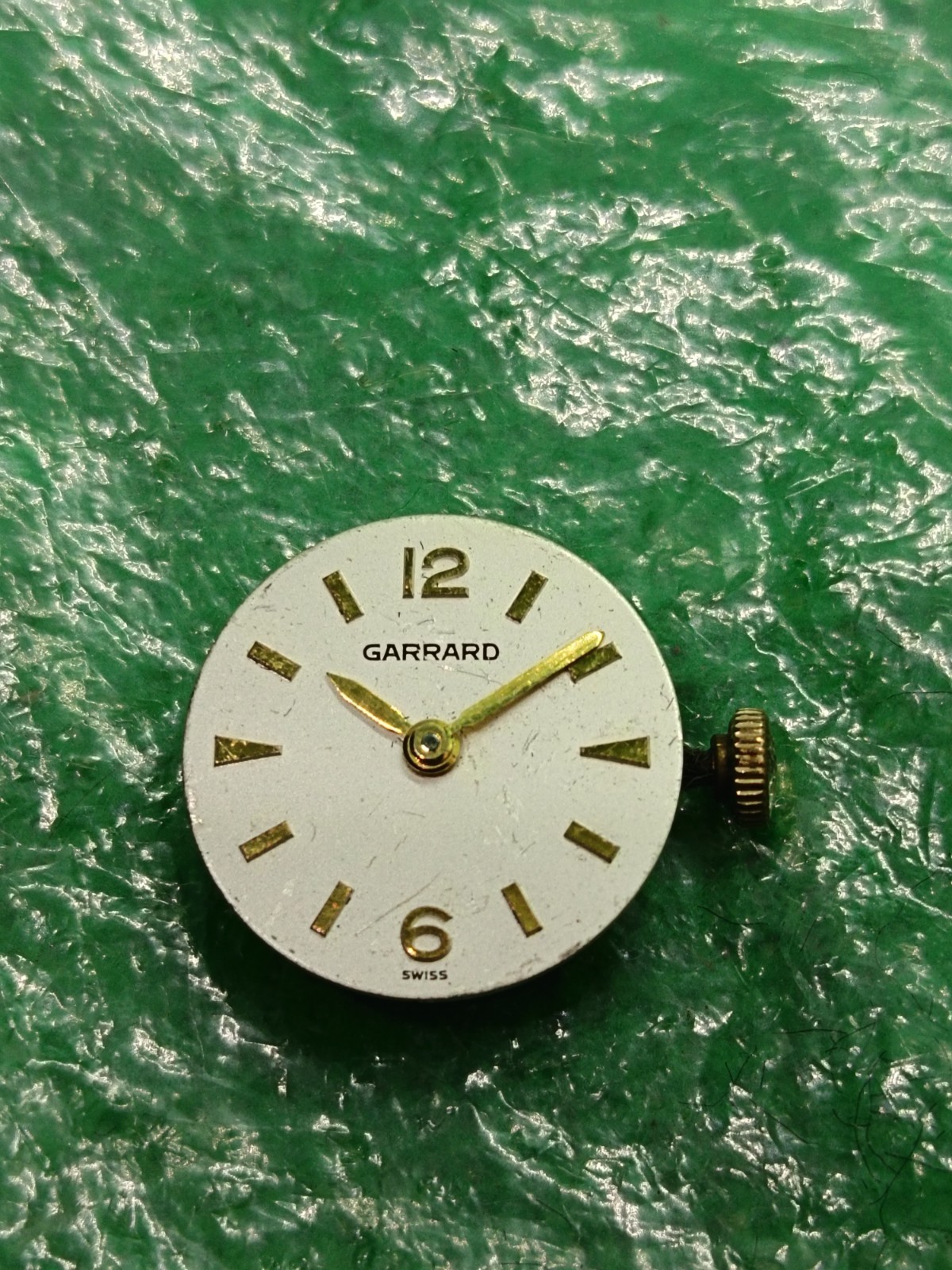 vintage Garrard ladies’ 21 Jewel manual-wind watch movement.
