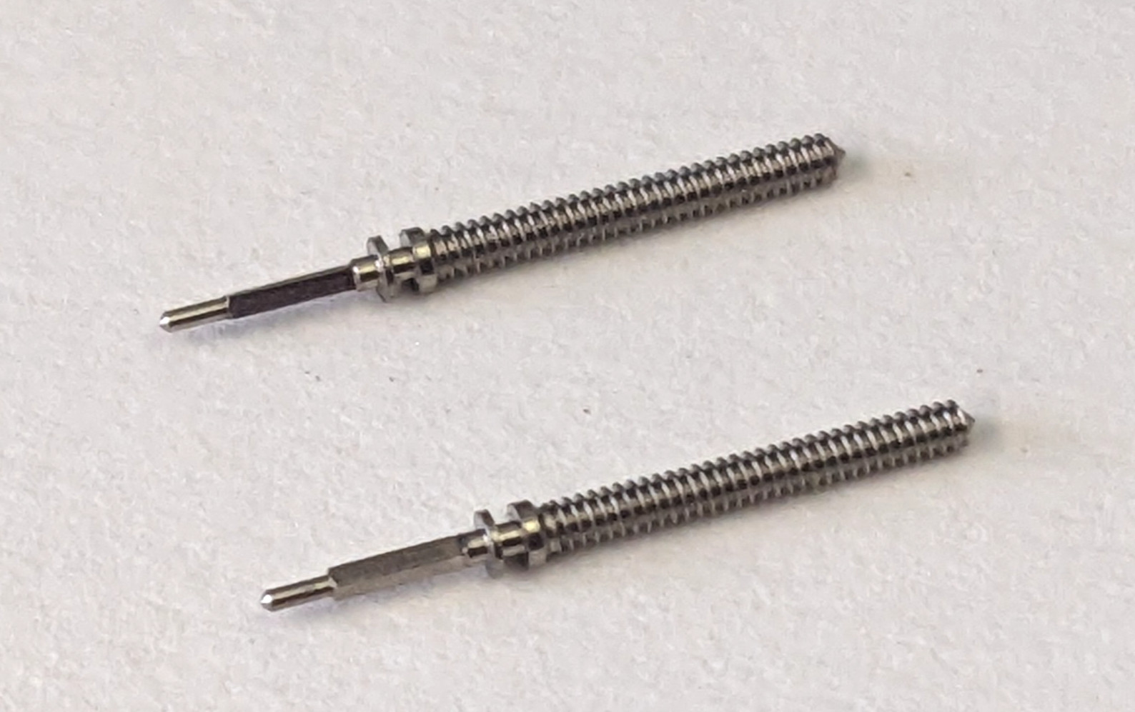 BULOVA Caliber 4AH Winding Stems Swiss Made x 2 pieces