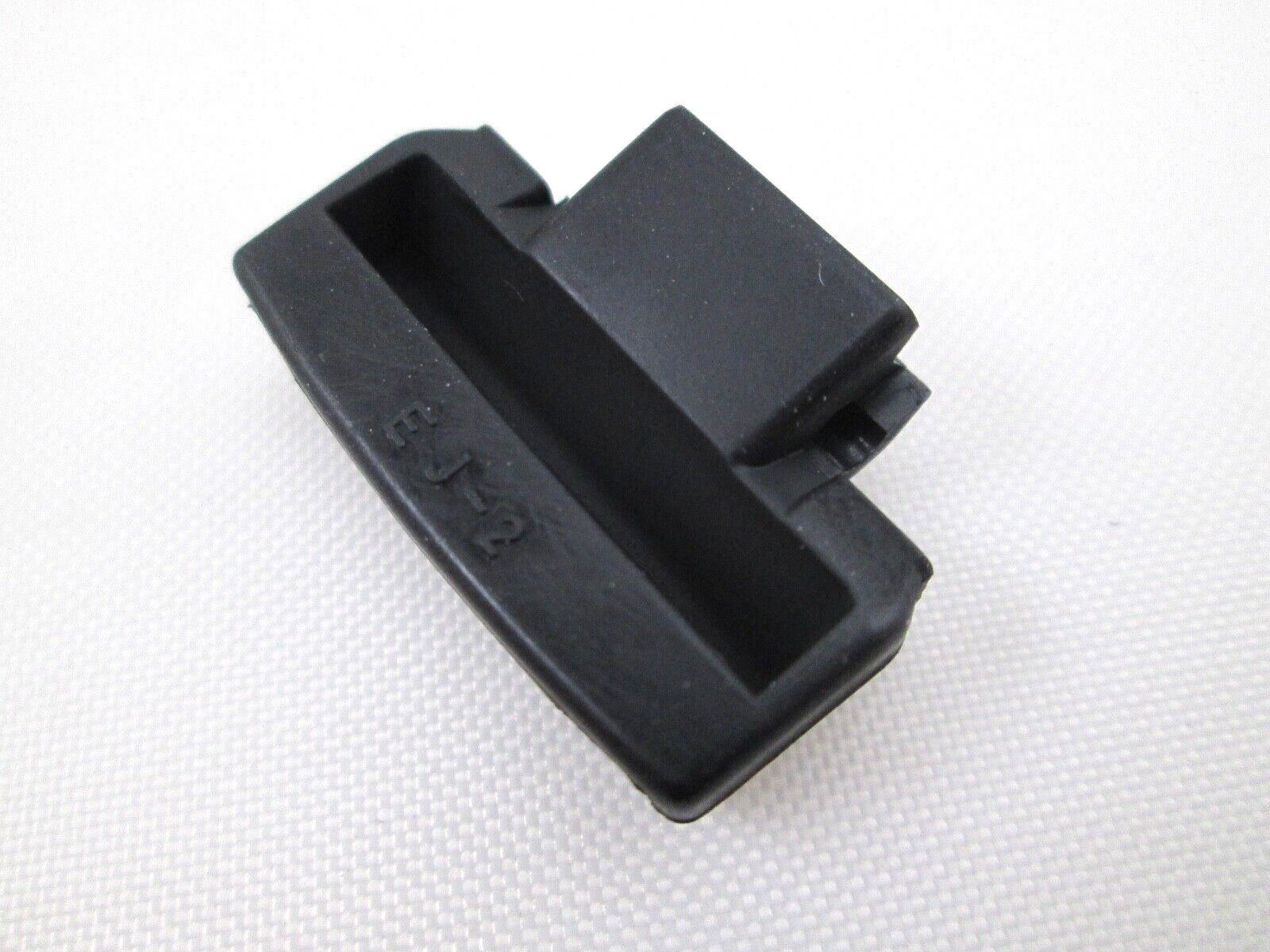 Genuine Casio G-Shock G-2900V 16mm lug black resin band end piece adapter X 1