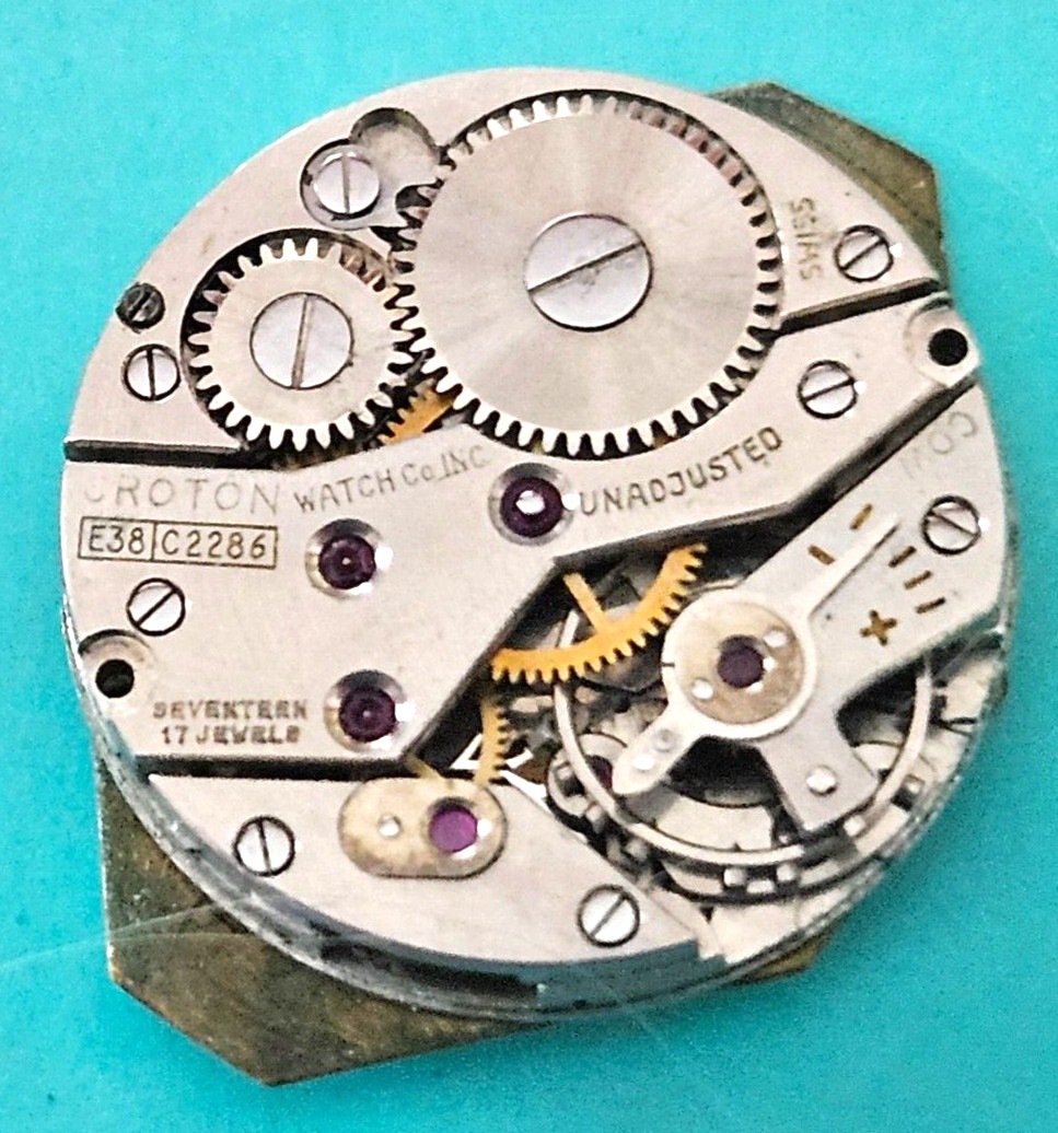 CROTON E38 C2286 17J DECO SWISS WATCH MOVEMENT LOT.125