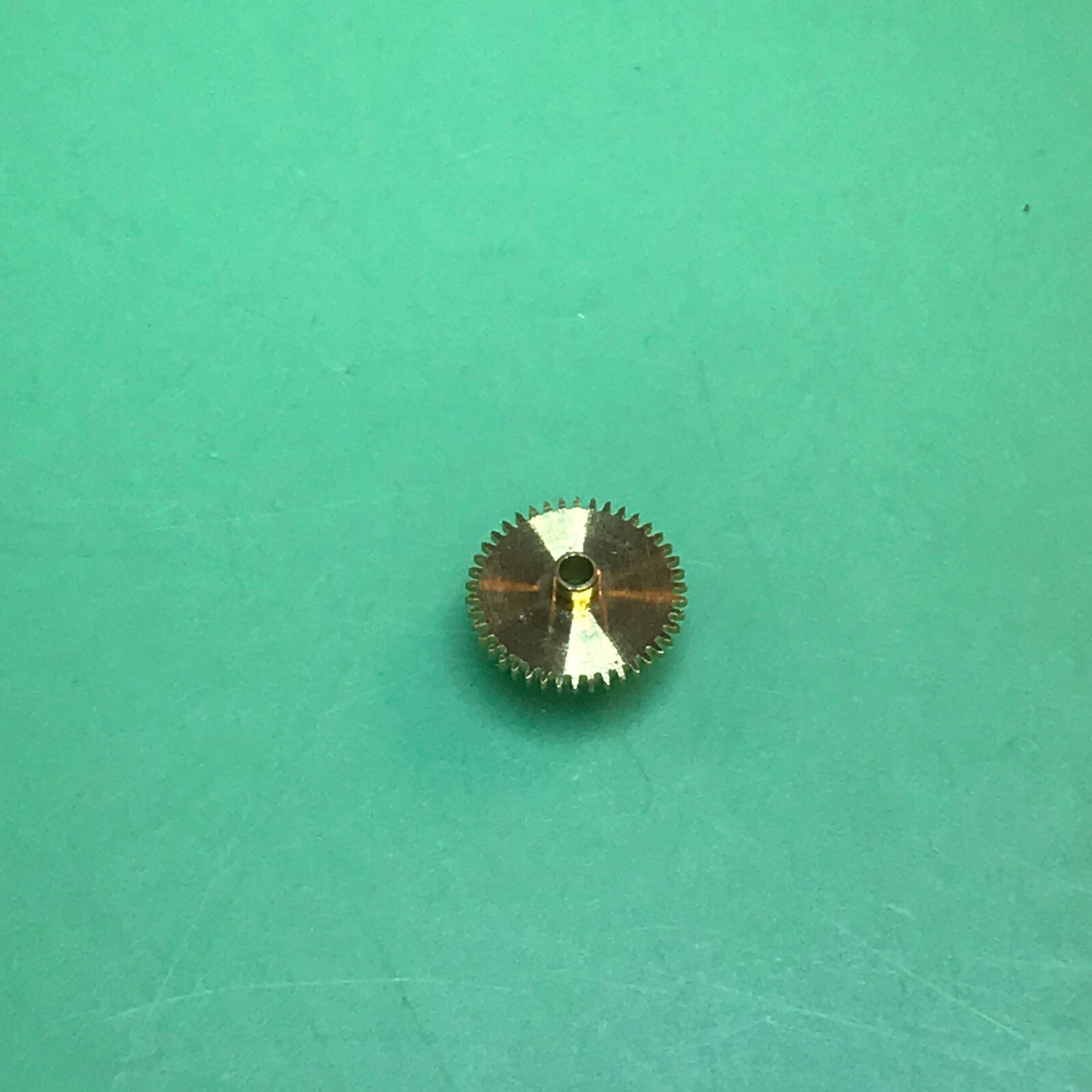 Genova Brac Cal. 184 Hour Wheel Original Watch Parts R483