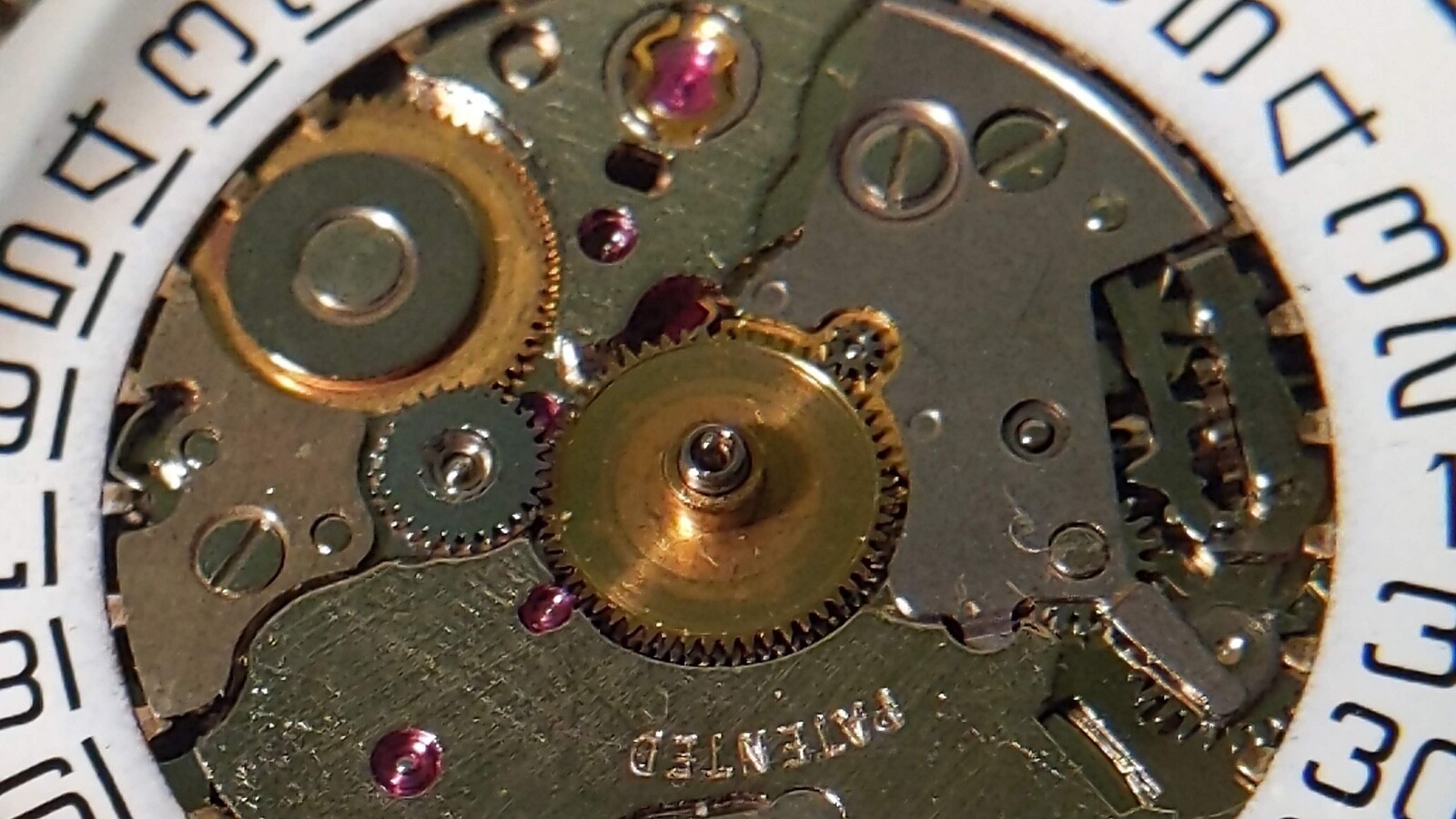 Genuine ETA 2892 movement white, Mondaine. runs. 21 Jewels XH, AS IS. for the