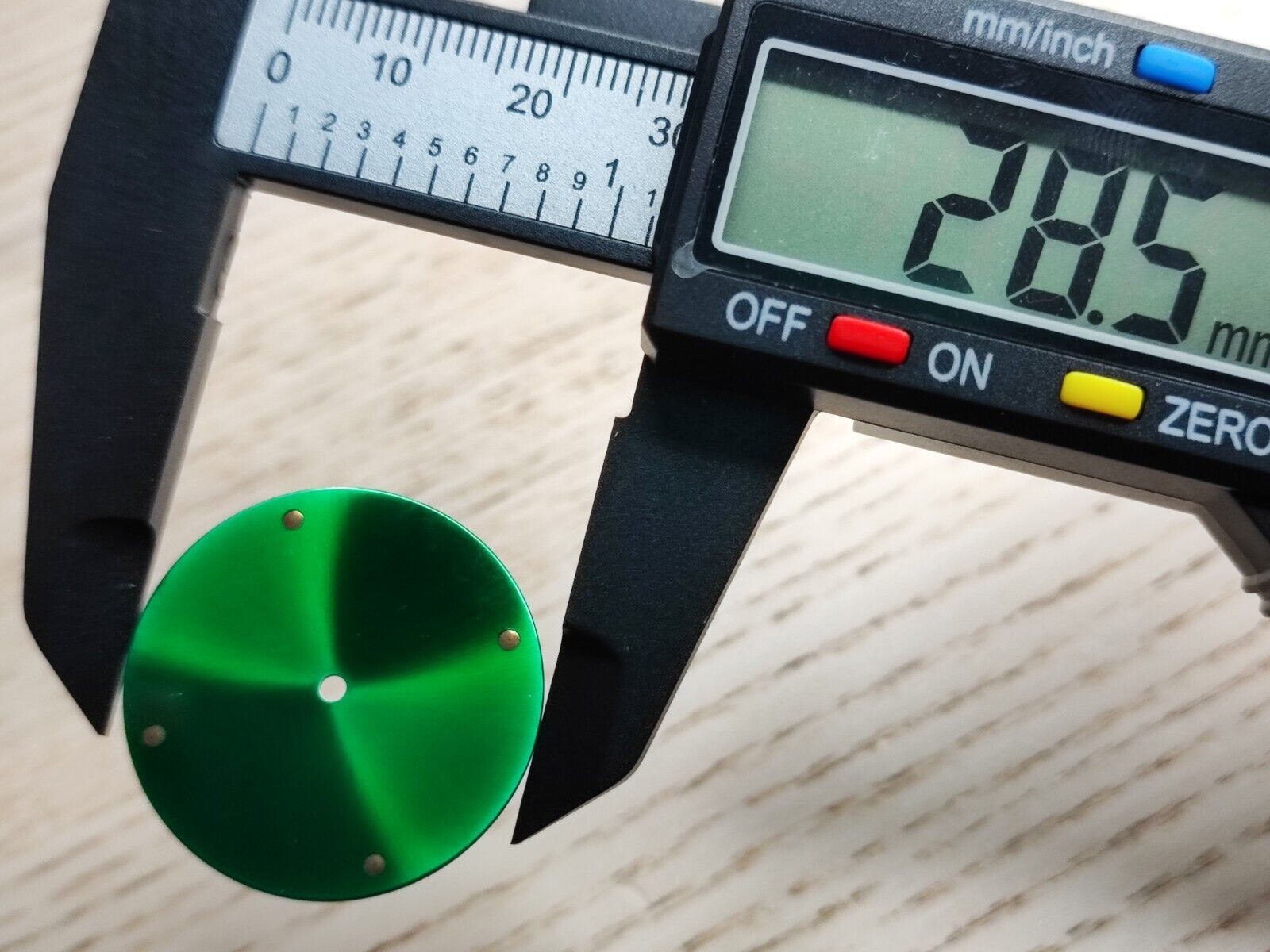 Watch Dial Green 28.5mm – x1 piece