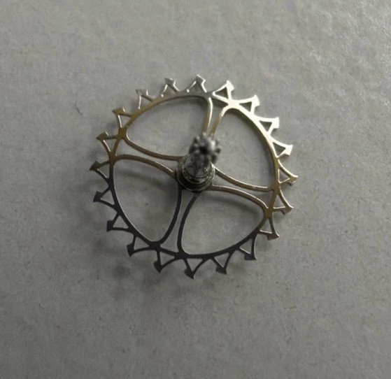 Rolex 3235-410 Escape wheel – Genuine