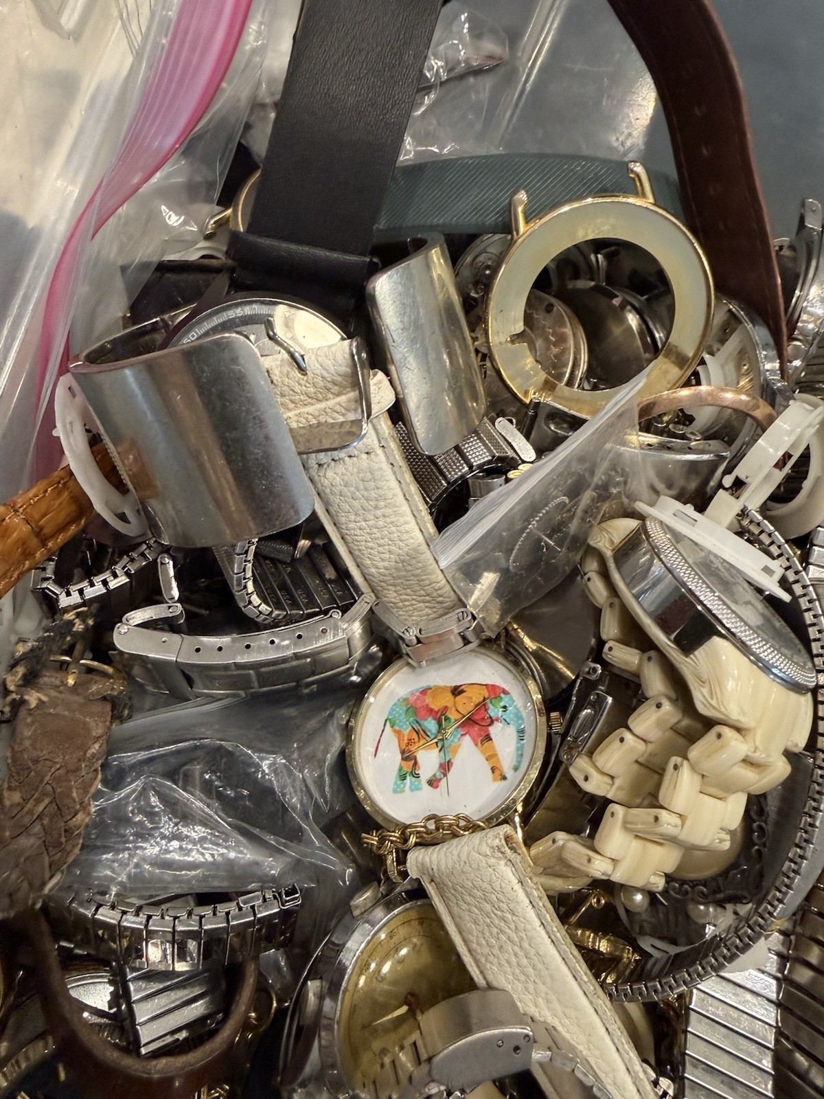 19 Lb Watch Parts Lot Bands Cases Dials Movements Repair AS-IS Mixed Lot