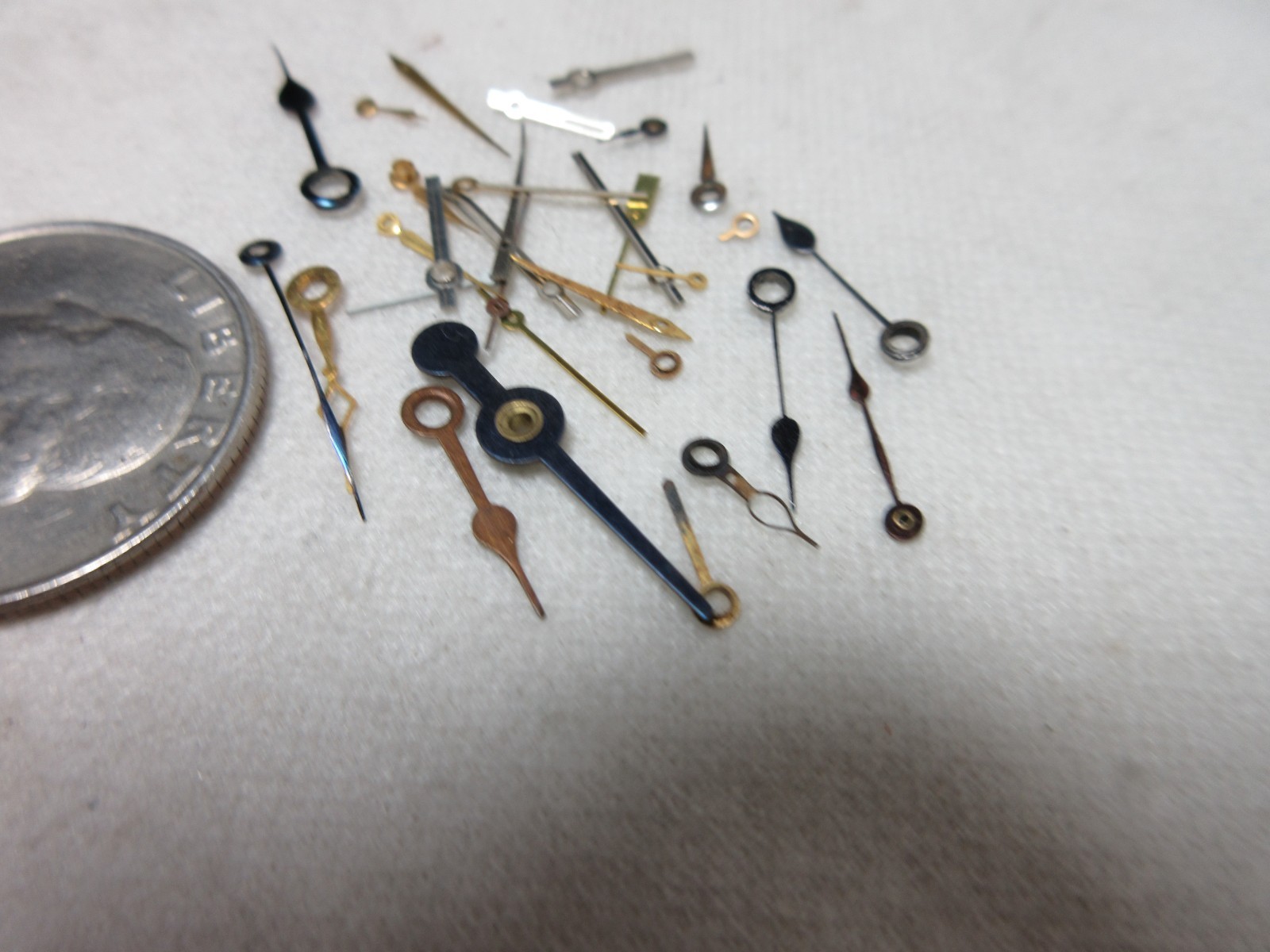 LOT OF 30 WATCH HANDS WATCHMAKER PARTS ASSORTED LOT POCKET / WRIST WATCH