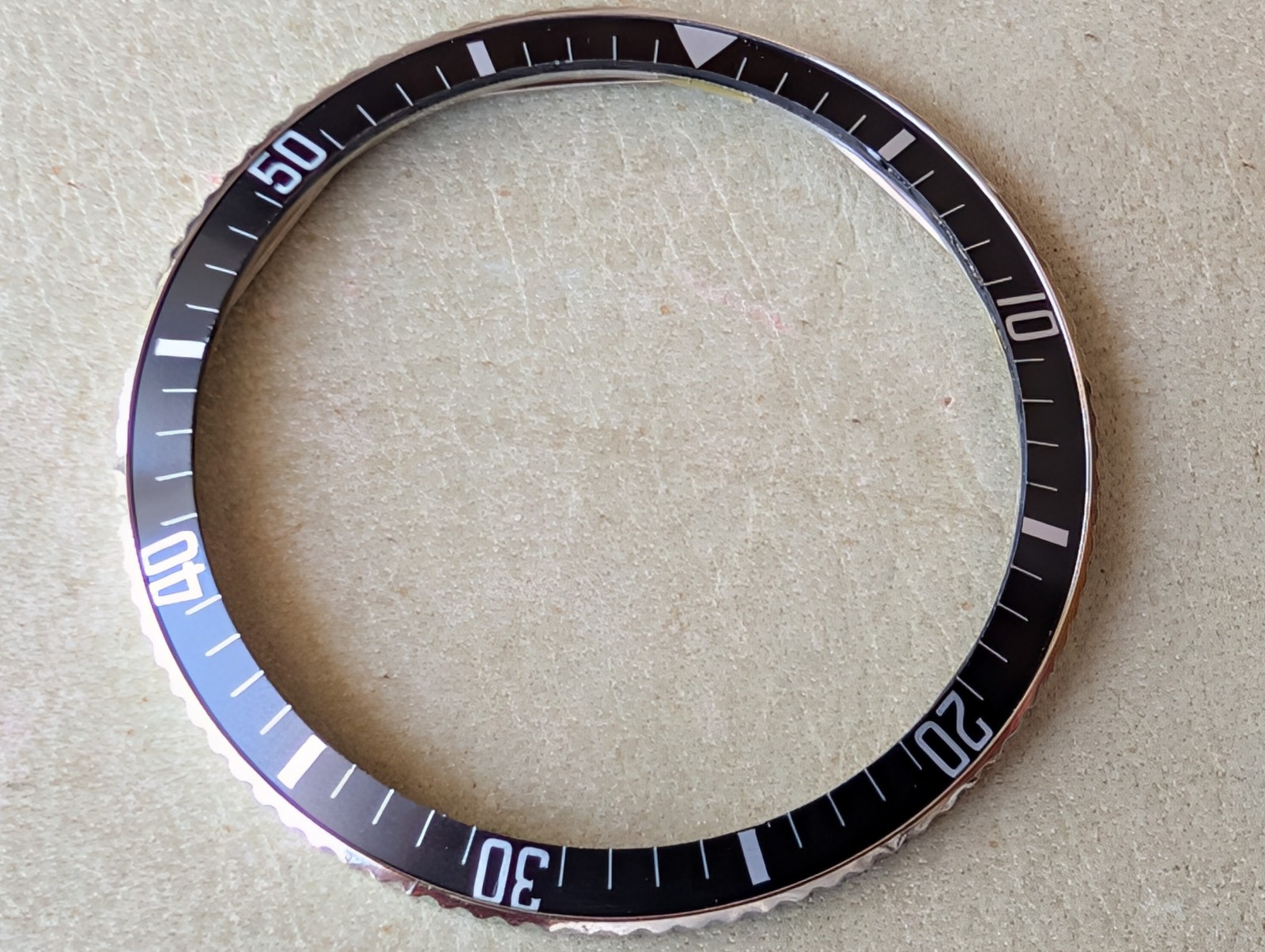 Vintage 1960’s Caravelle Sea Hunter Diver ‘B139’ Bezel/Insert FOR 637 CASES ONLY