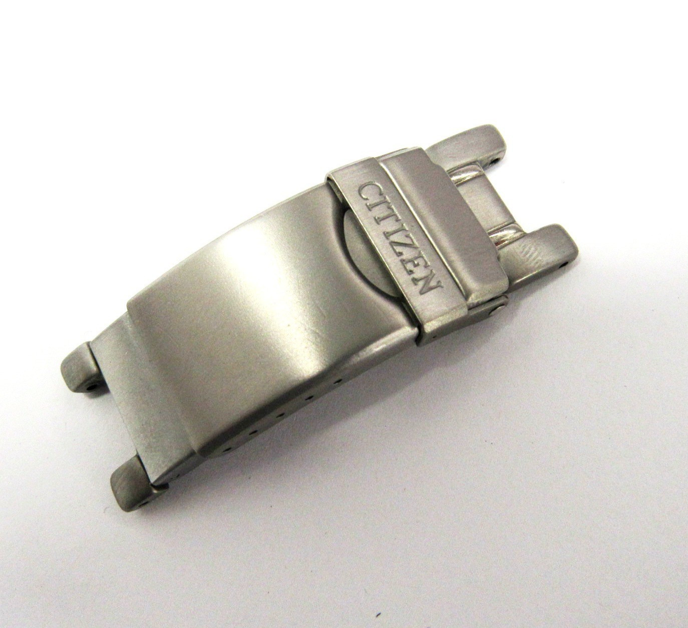 Citizen Solar-Tech Mens Titanium Watch Clasp
