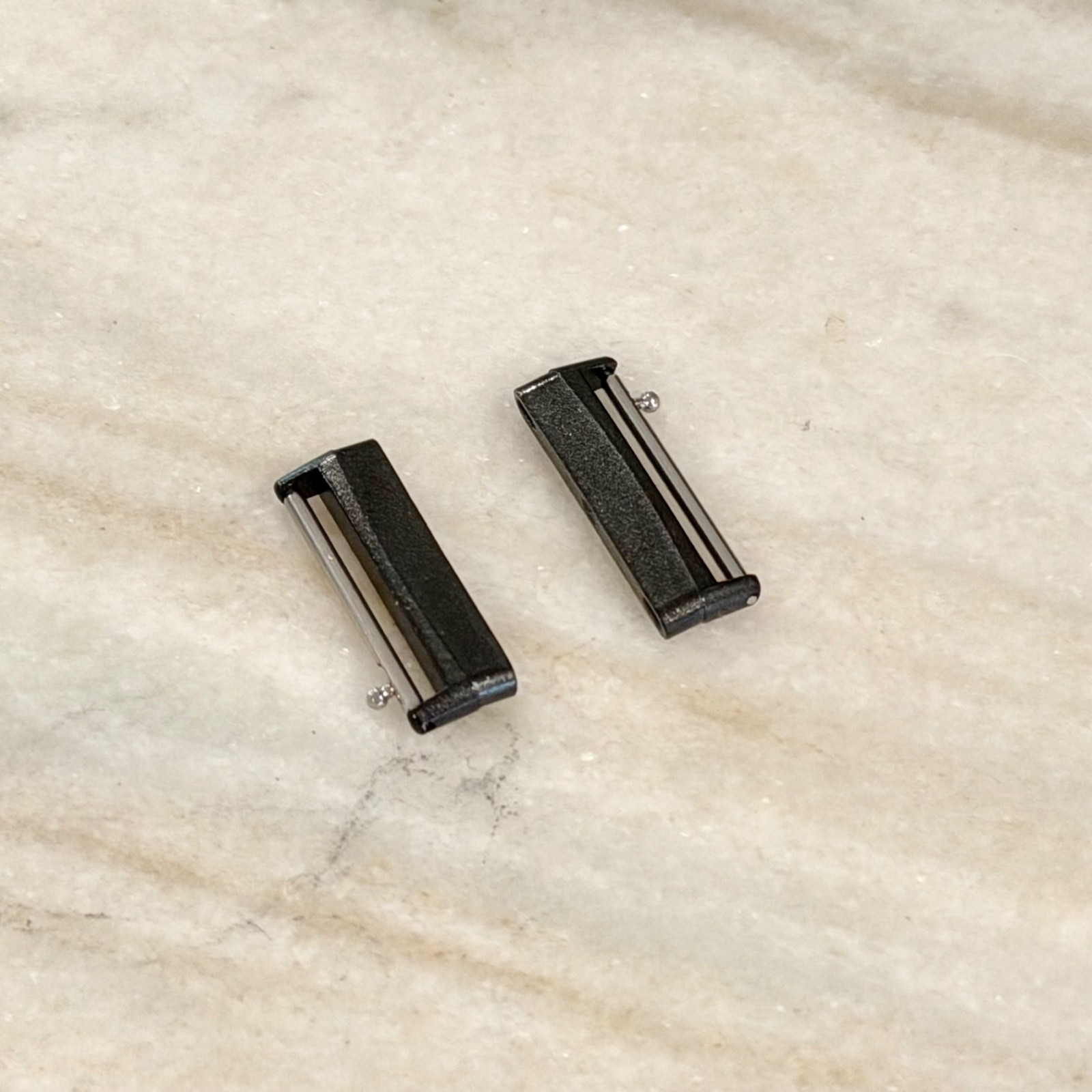 Connectors for Fitbit Versa 4 Watch, Silver, Gold, Black Adapters – 20mm Pins