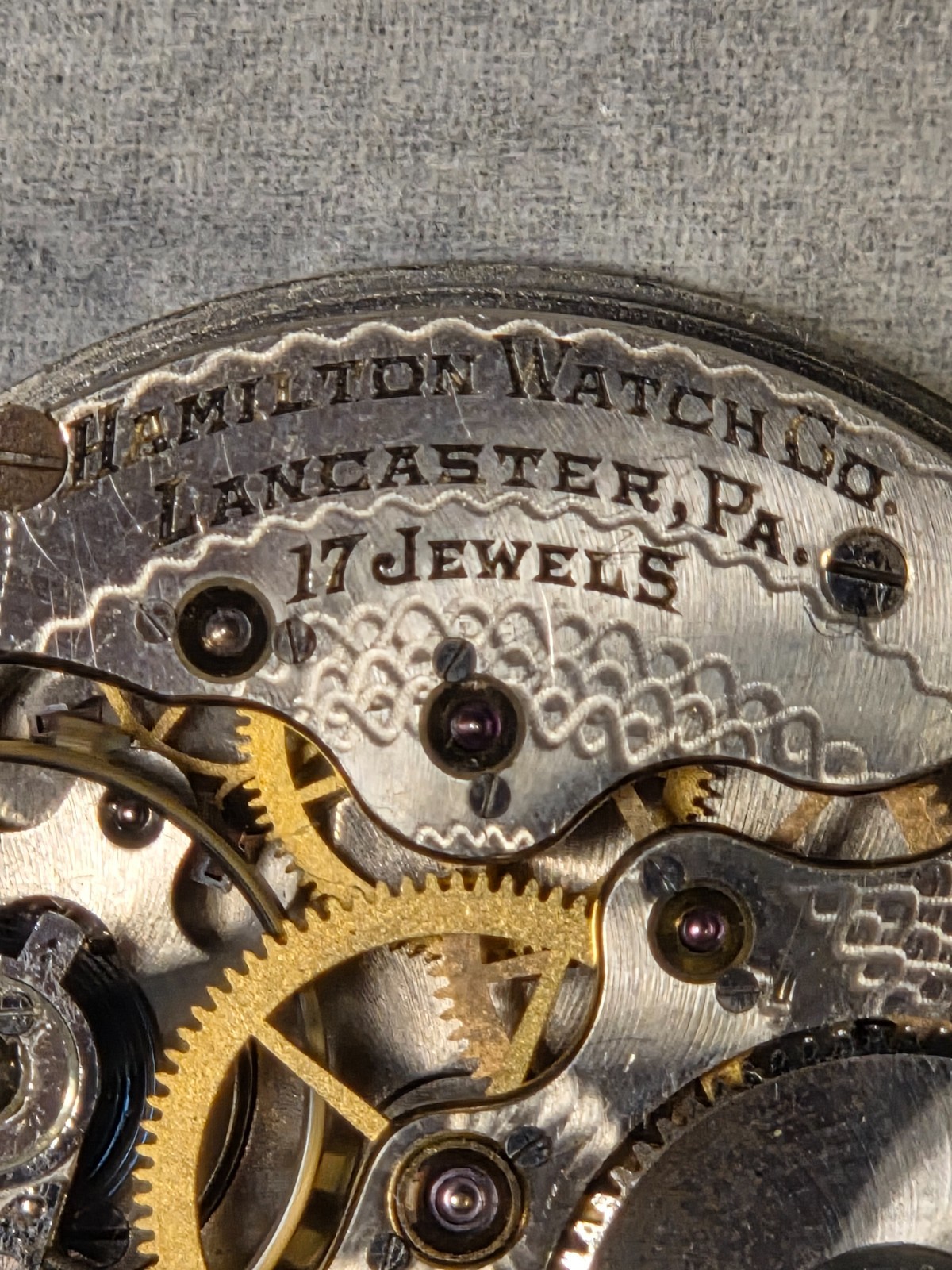 Vintage 1912 Hamilton 974 Pocket watch Movement 16s 17J Runs Chipped Dial Parts