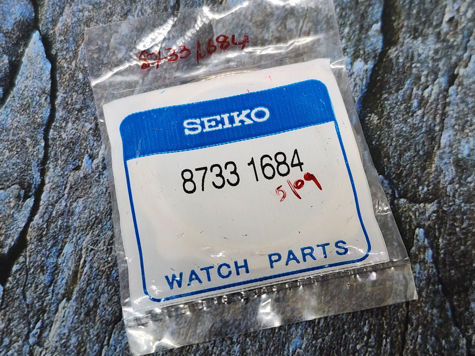 Rare Nos ORIGINAL SEIKO BEZEL DIVER PARTS 8733 1684 Sportura Seiko 7T92-0JA0