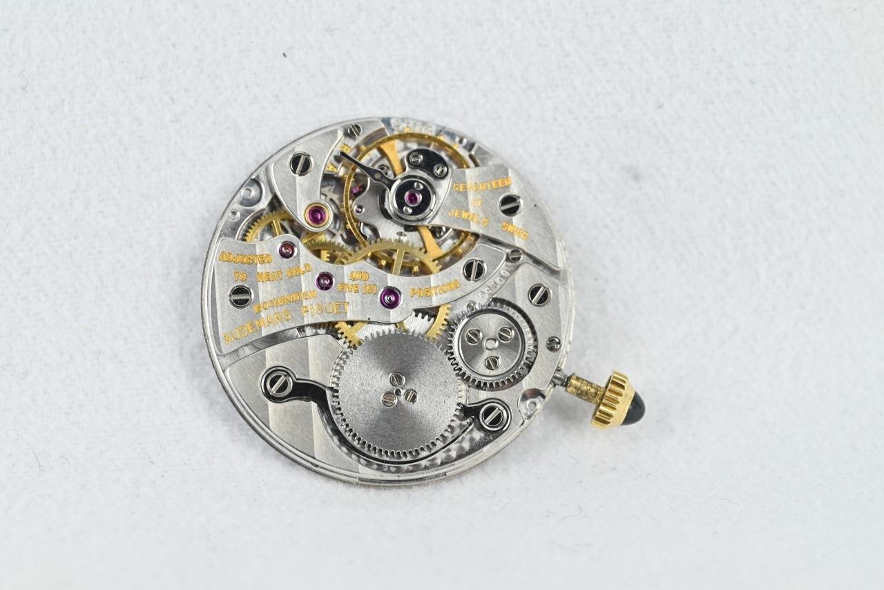Audemars Piguet Wristwatch Movement Calibre 2003/1 For Spares or Repair