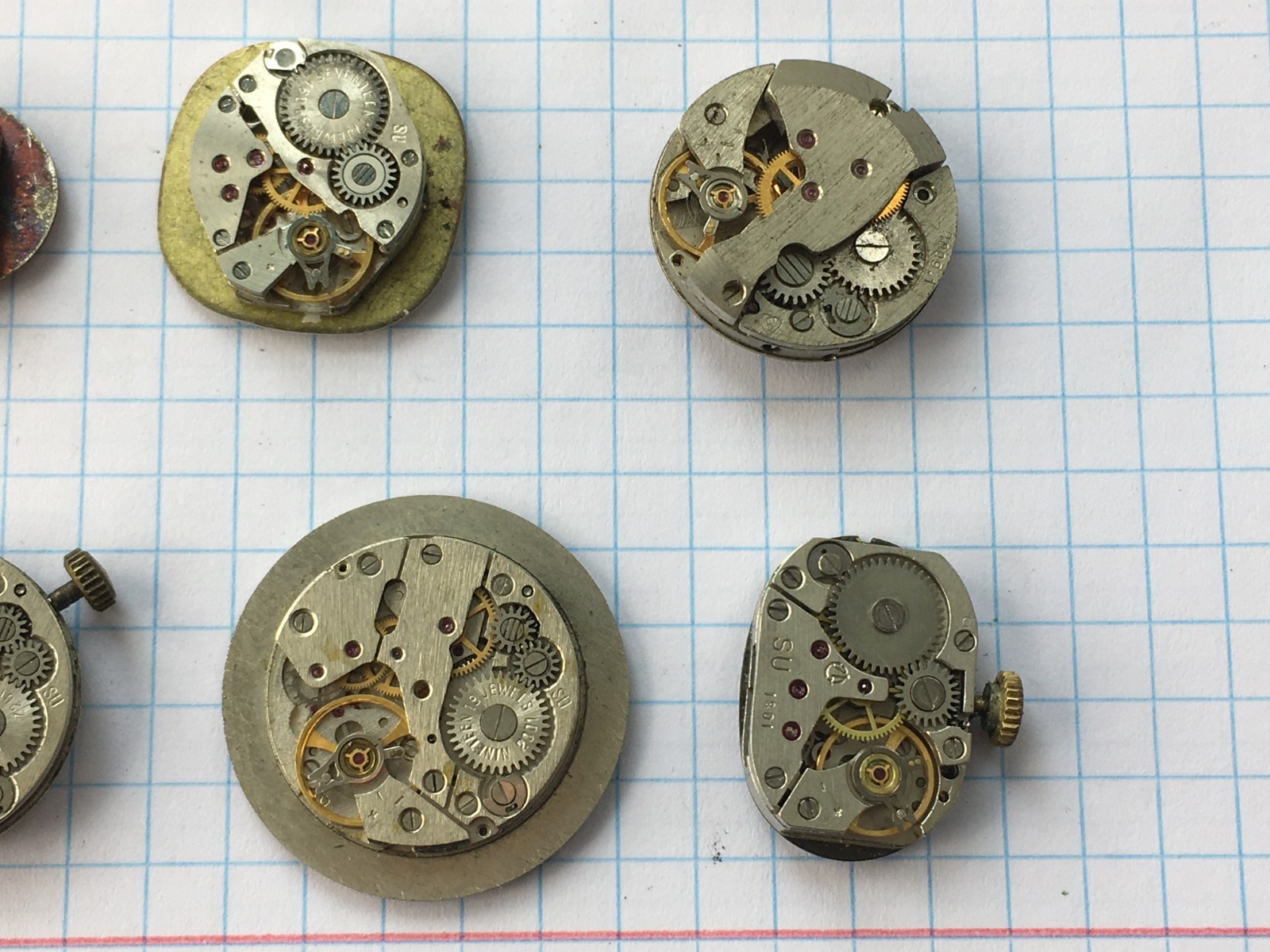 MOVEMENTS (20pcs) FOR Women’s WRIST WATCH Luch Zarya Slava USSR for parts