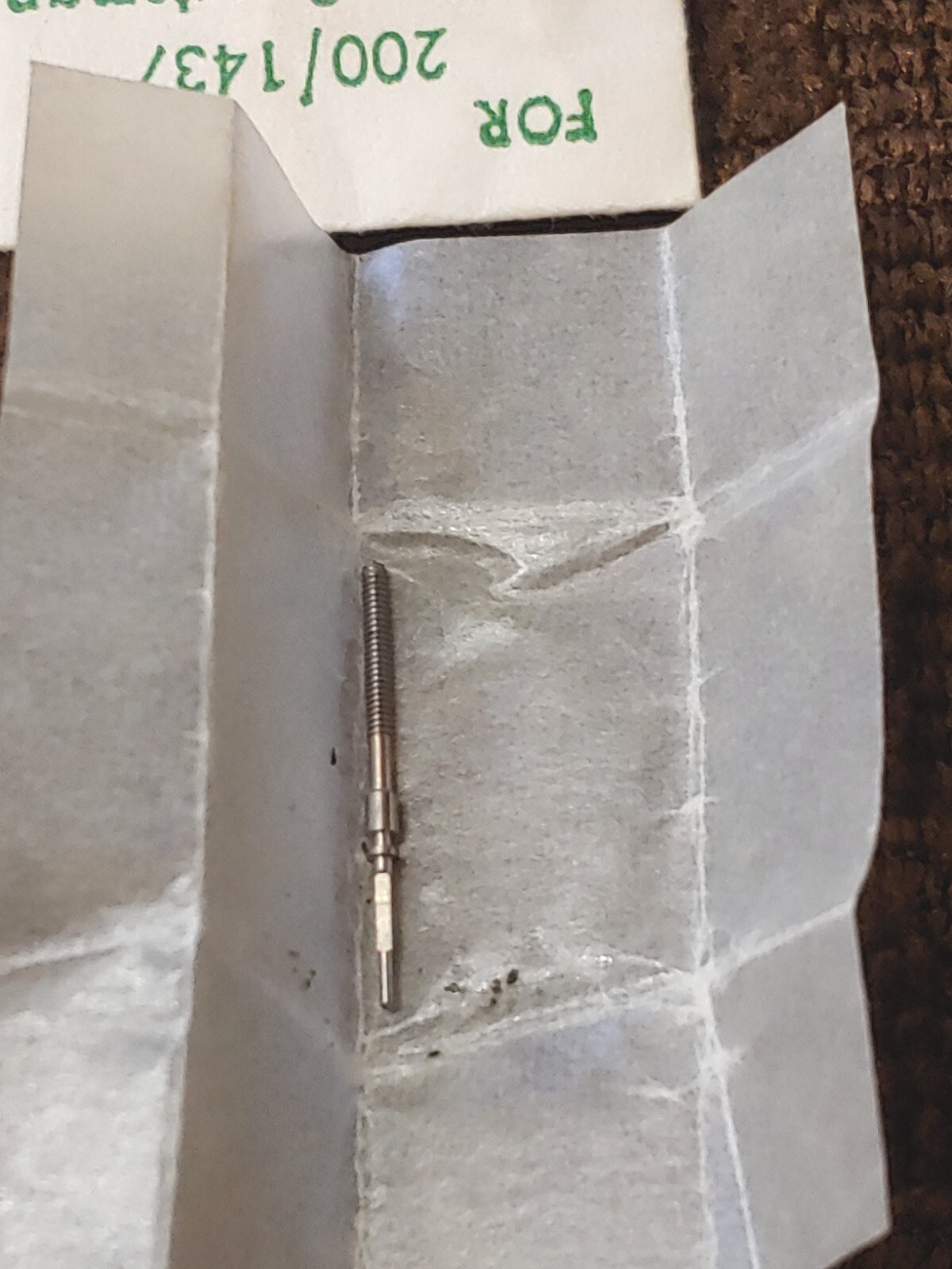 SEIKO SPORTSMAN CALIBRE #1437 STEM, NOS. 200/1437 NO CORROSION.