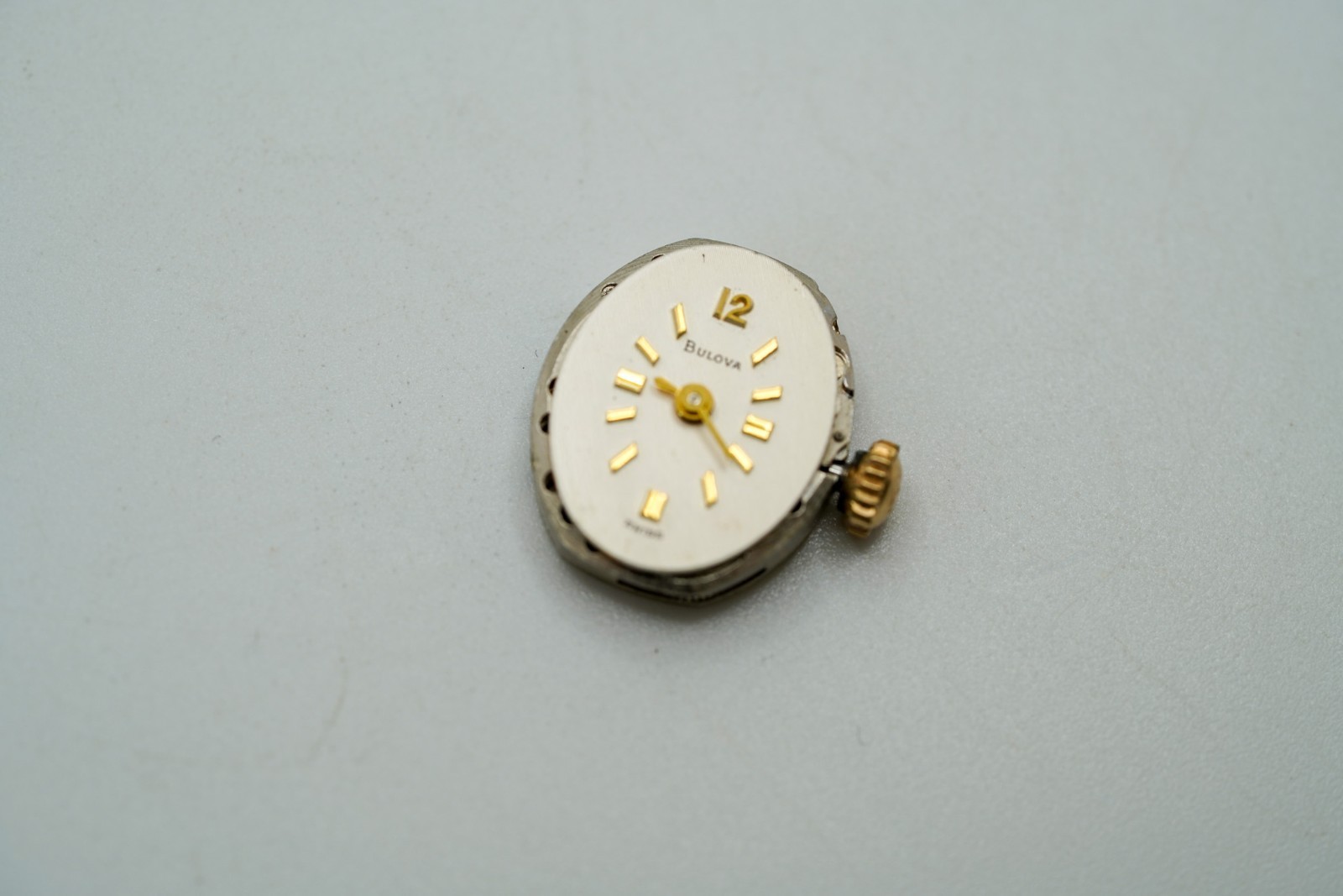 Vintage Bulova 17 Jewels 15mm x 13mm 14k Crown Womans Watch Movement JB48