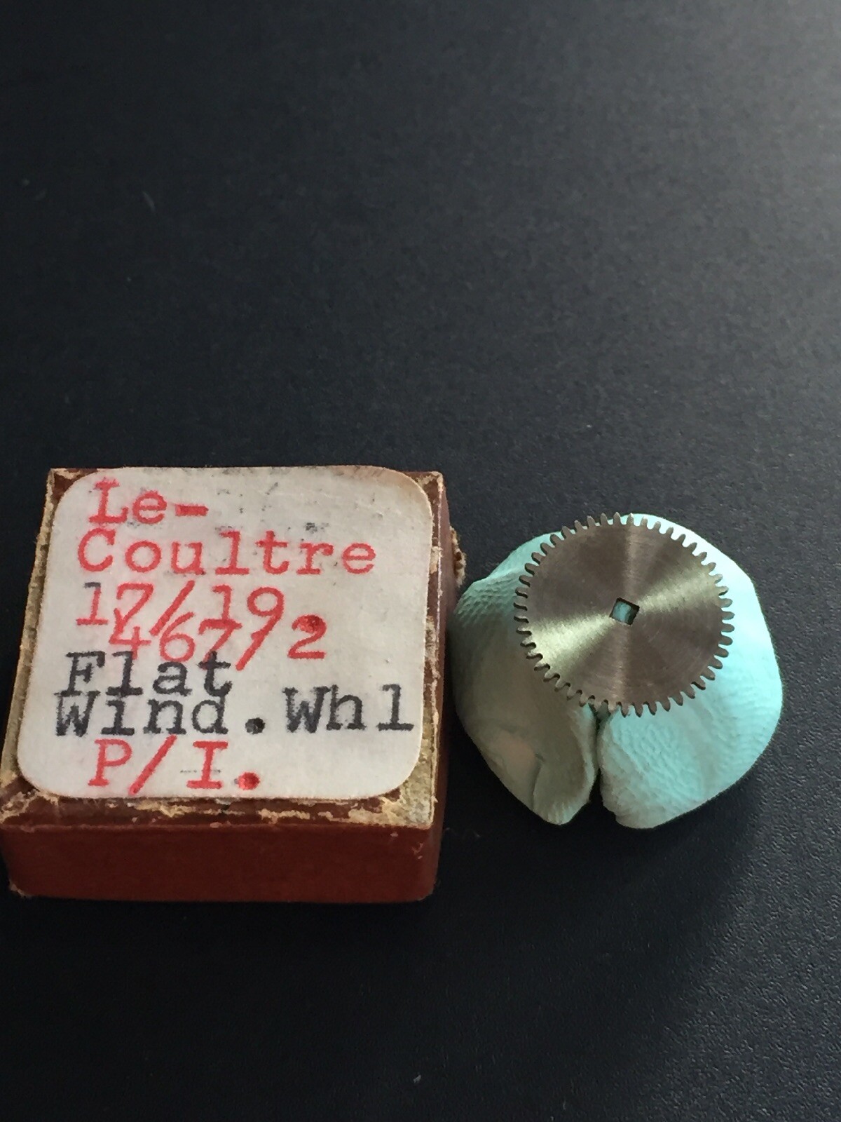 Le Coultre Caliber 17 – 19 467/2 Ligne Winding Wheel New Unused