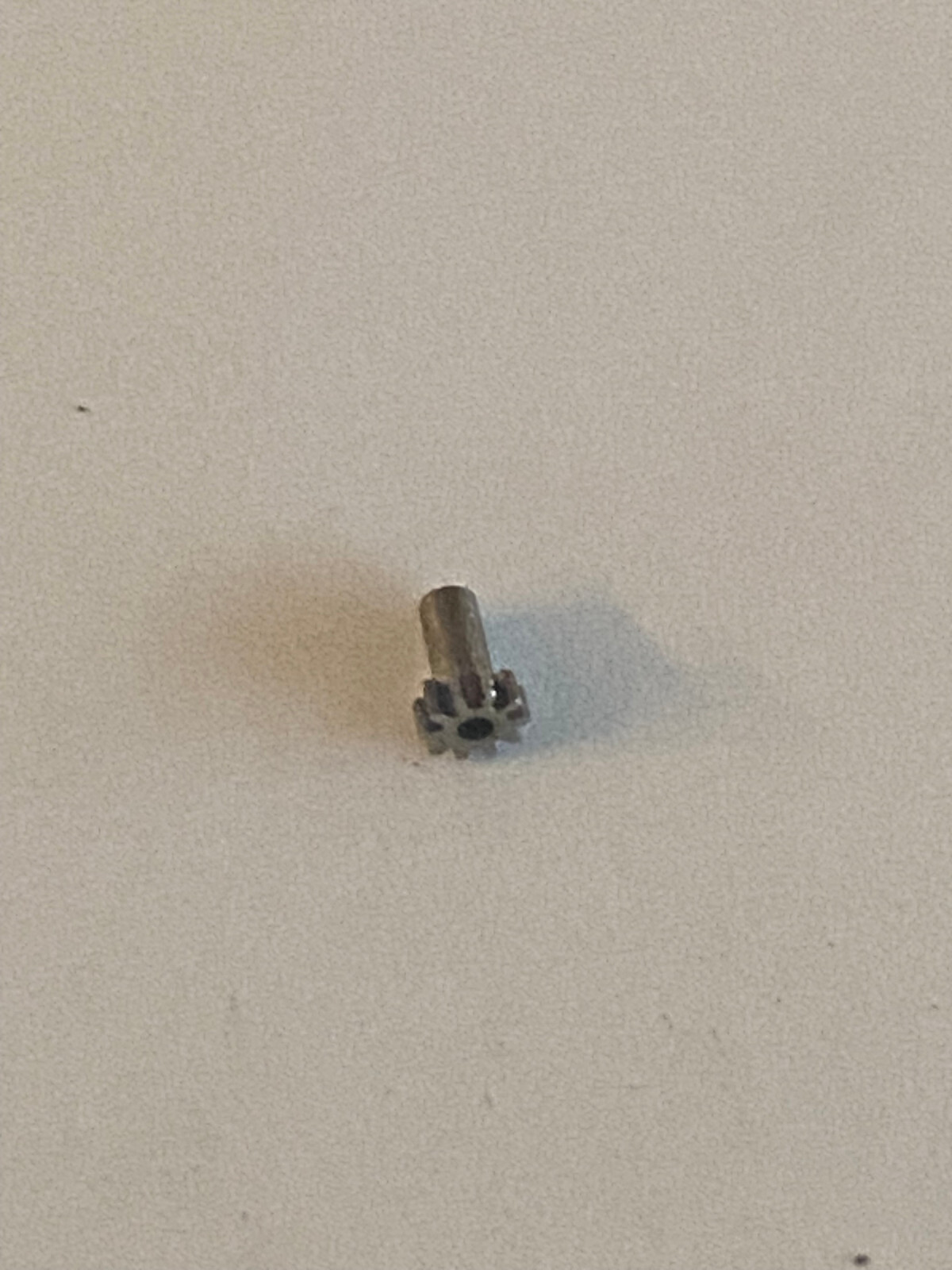 VINTAGE 18 SIZE CANNON PINION FOR N SIZE E. HOWARD