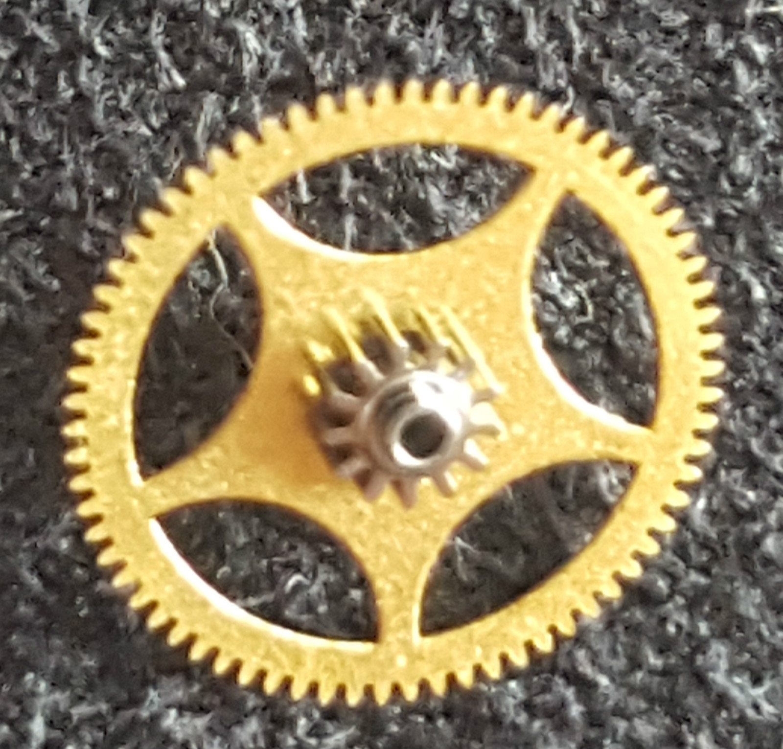 Certina Caliber 25-651 Part Number 206 (Center Wheel)