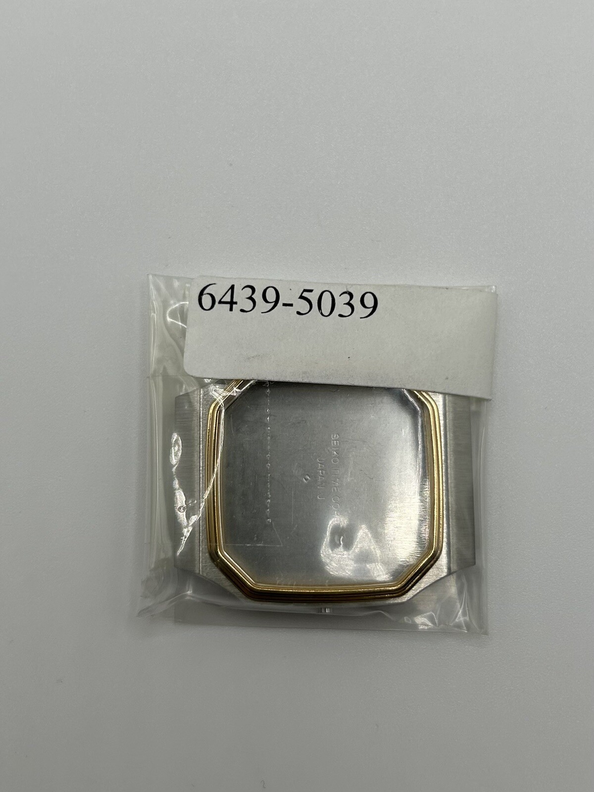 NOS Genuine Seiko Quartz 6439-5039 T/T S/S Yellow Bezel Complete Case For Part