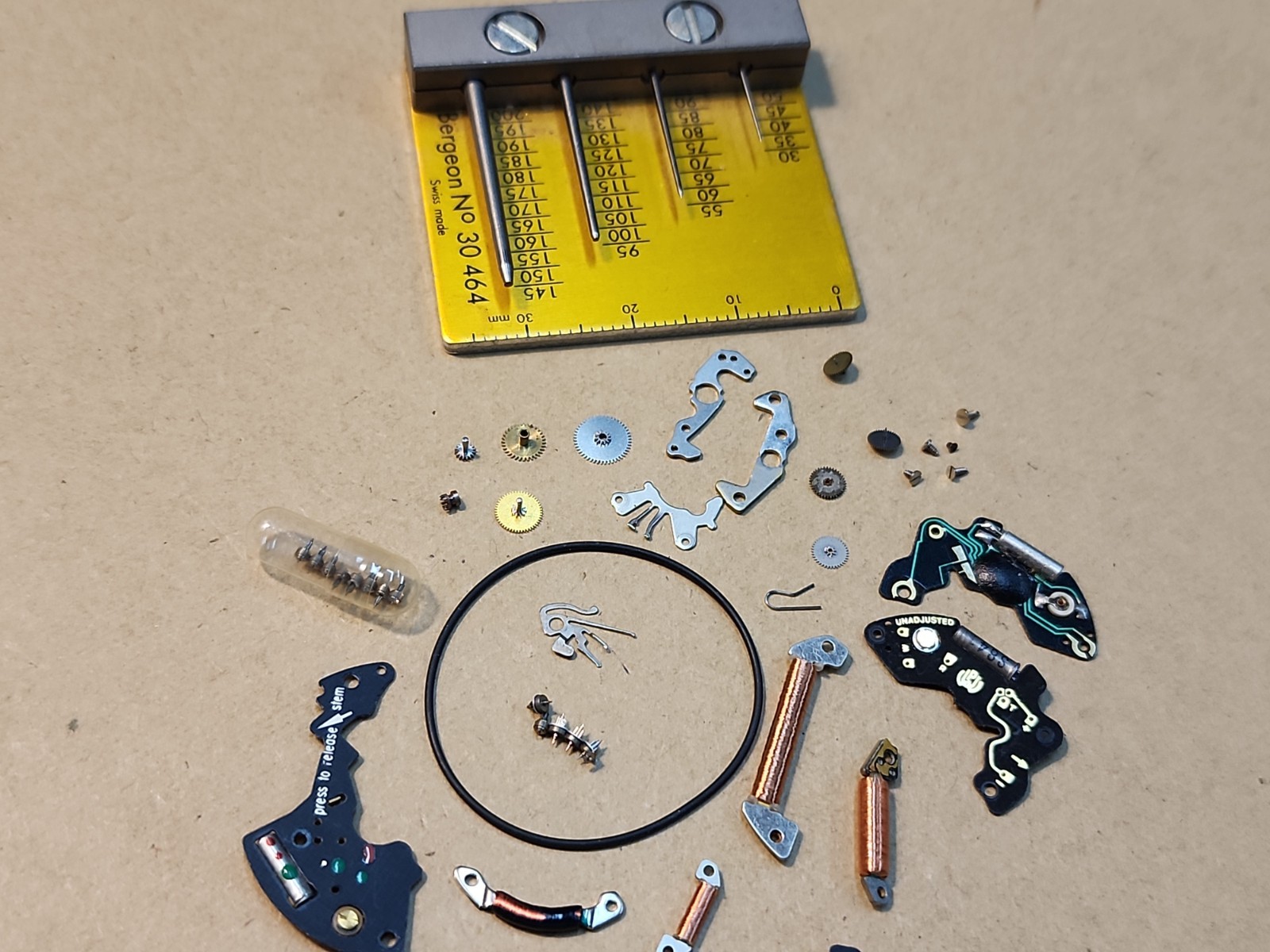 Lot Of Mixed NOS Circuits Coils Quartz Watch Movement Parts Repairs Spares