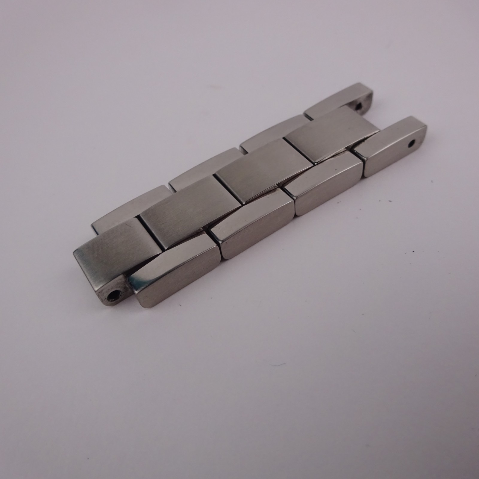 Gucci 4600L Watch Case End Link Stainless Steel 13mm (Cannot be separated)