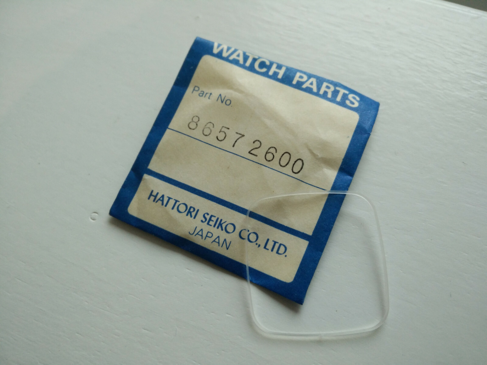 Genuine NOS Seiko Crystal Gasket 86572600 for Seiko 8122-5100, 8123-5250 / 5259
