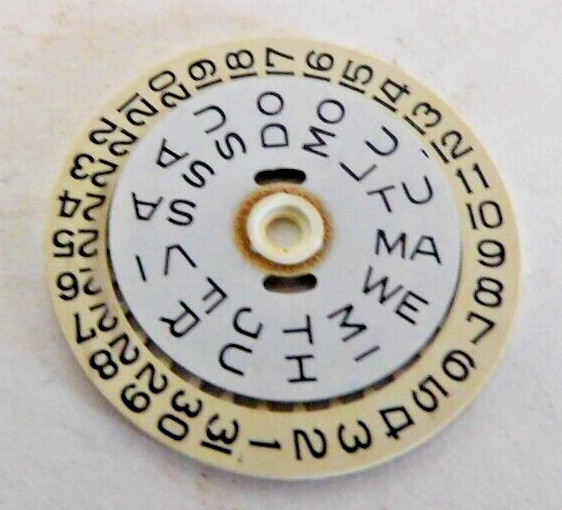 BULOVA ACCUTRON 2423.11 DIAL DATE & DAY. USED.