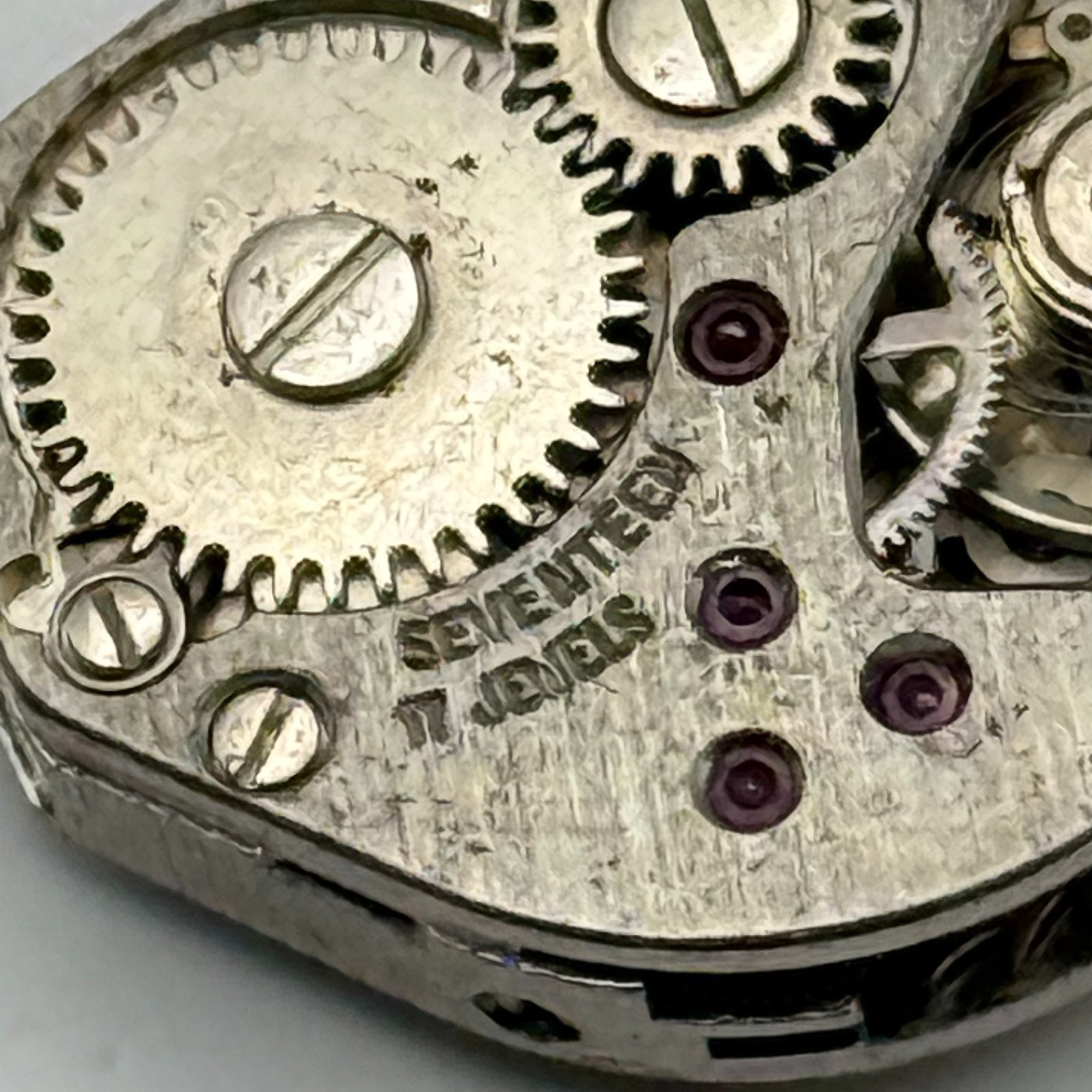 FHF ST 69-21 Watch Movement Ingersoll 17 Jewels Lever Manual Wind Parts 17.7mm