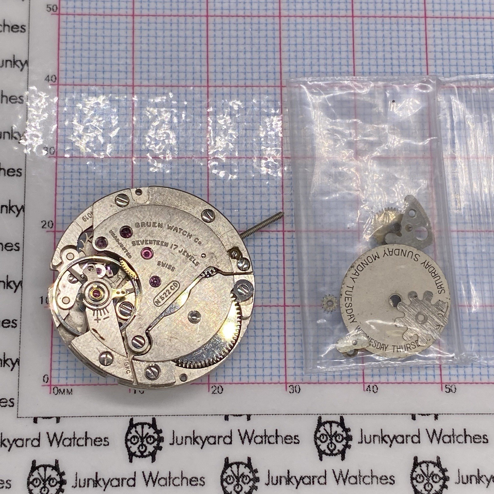 Vintage Gruen N 522 CD Watch Movement Repairs Parts Spares 17 Jewels F 4019