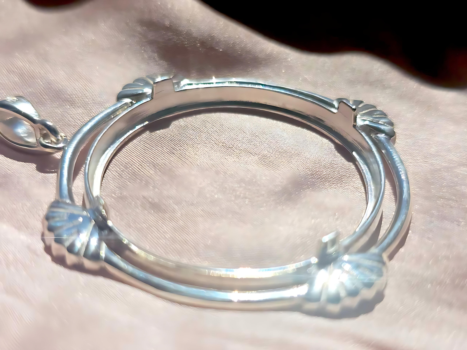 925 Sterling Silver Prong Back Clamshell Edge Bezel for 34mm Mexican 1 Peso