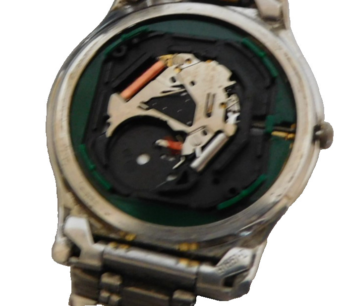 SEIKO QUARTZ DAY & DATE MOVEMENT #7N43 CASE # 7N43-7819 RUNNING. NEEDS SERVICE.