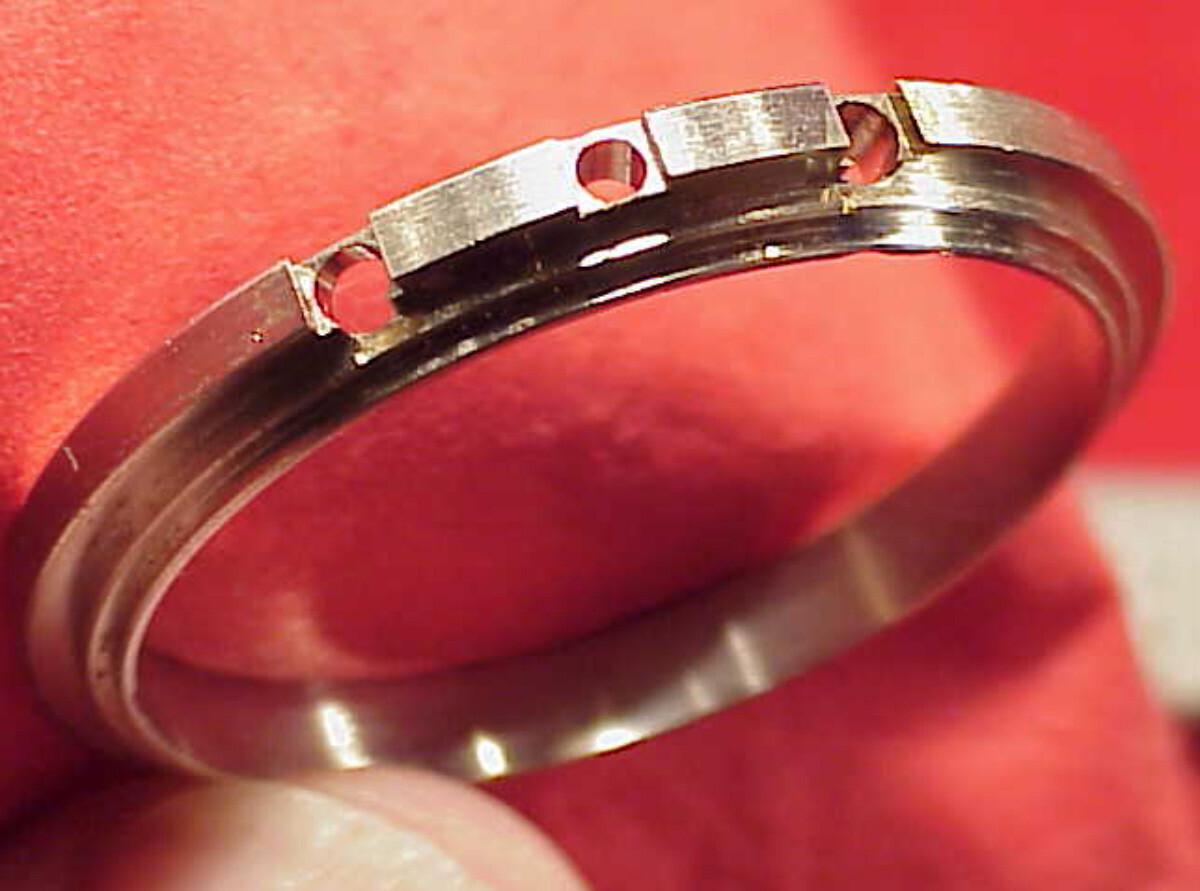 1963 ORIGINAL Omega Speedmaster 321 Movement Ring 2915 2998 105.012 145.012