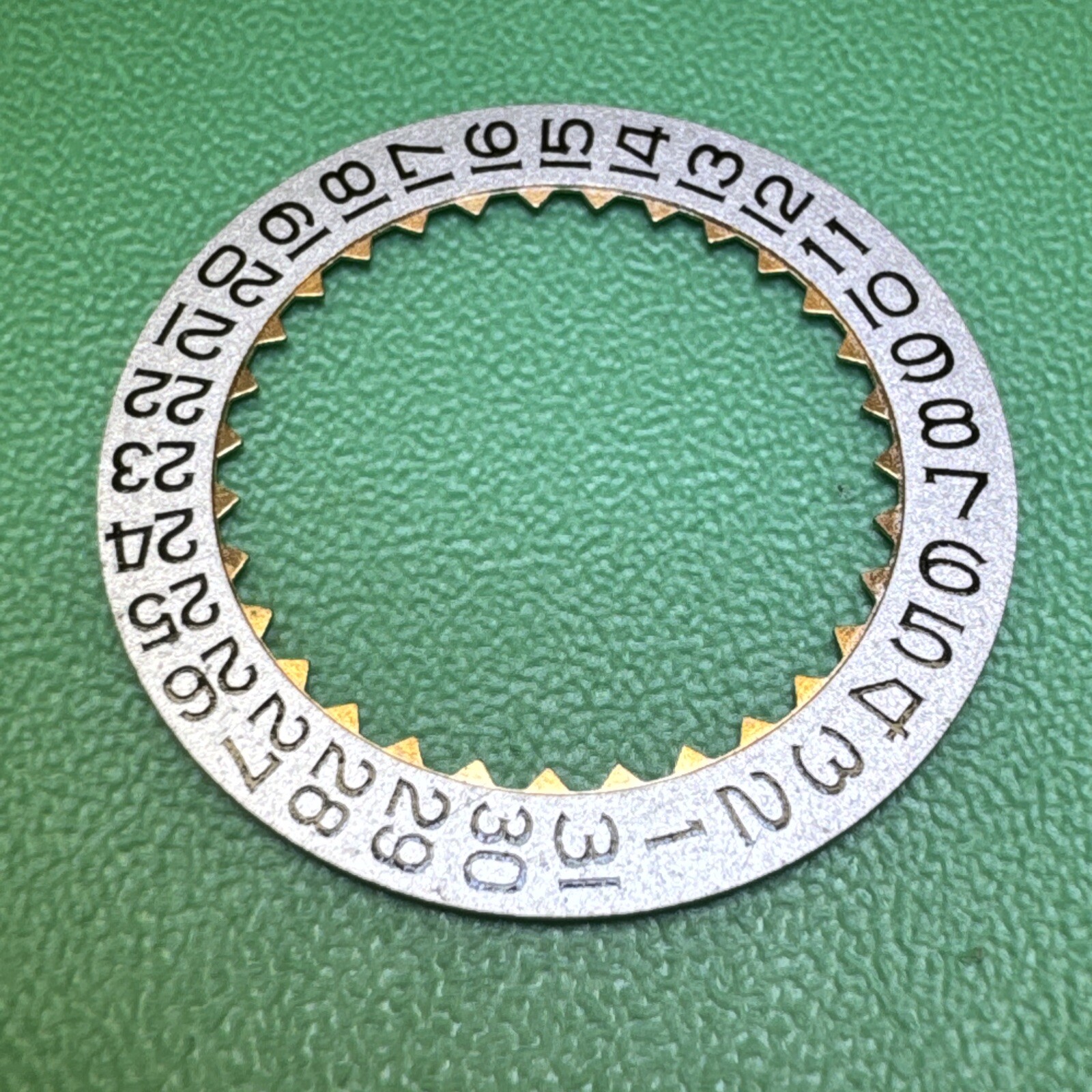 Omega 560 1580A Date Ring Black num on Silver Background FLAT – NOS