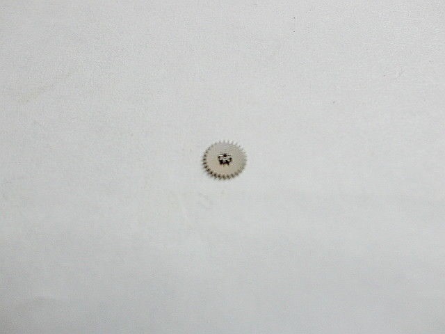 BULOVA 10BNCH Watch Part Minute Wheel EDITION 1 Part 8, Series 359 circa 1962
