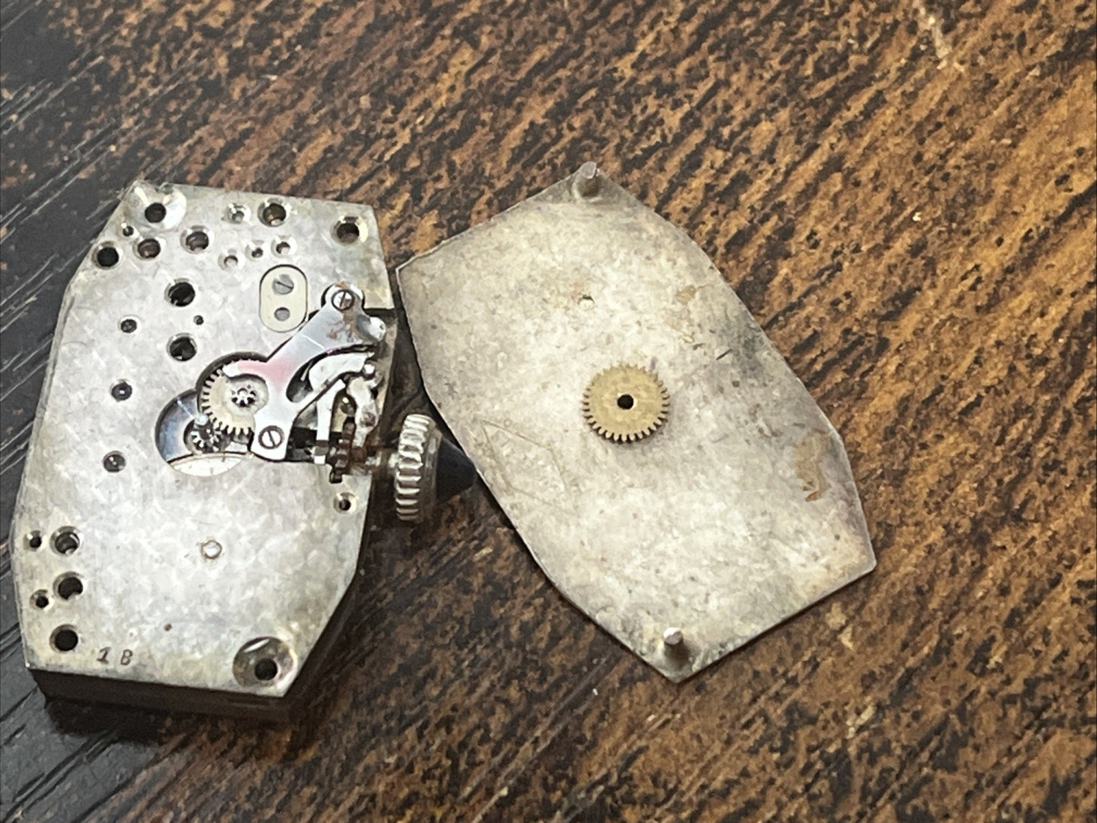 Vtg 1930’s Relion Watch Wind Up Movement 16mm 16 Jewels Swiss FOR PARTS