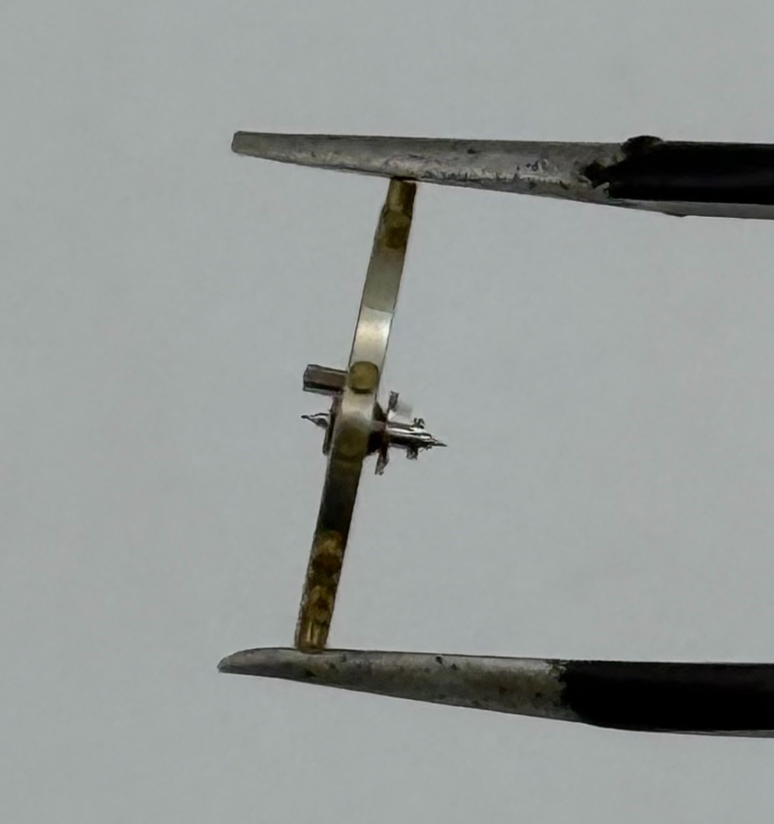 Arogno 90 190 Balance Wheel Complete And Spring Pour Watch Movement Parts NOS