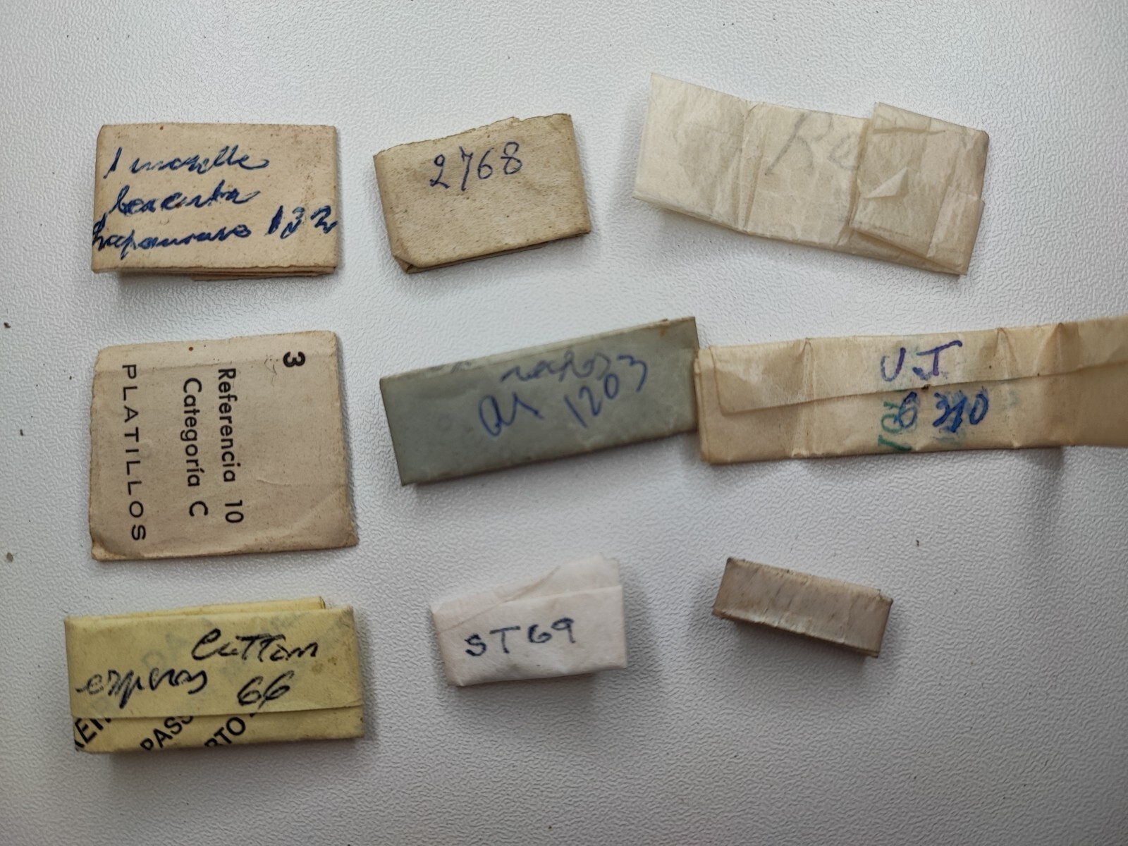 mix watch parts 132, 2768, ut 6310, as1203, catting 66, st 69, 25 others (rust)