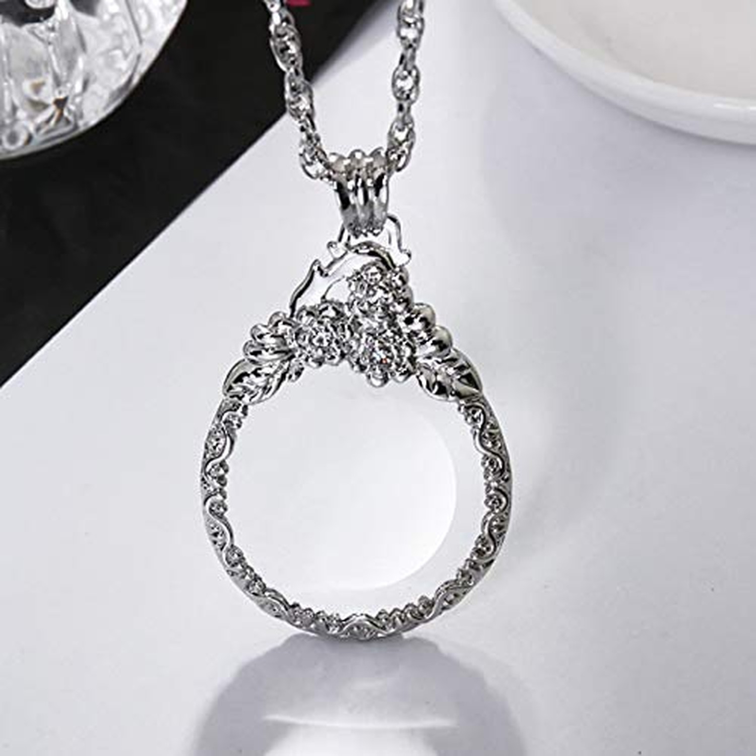 CLARA 6X Magnifier Necklace Magnifying Glass Pendant Optical Lens with Chain …