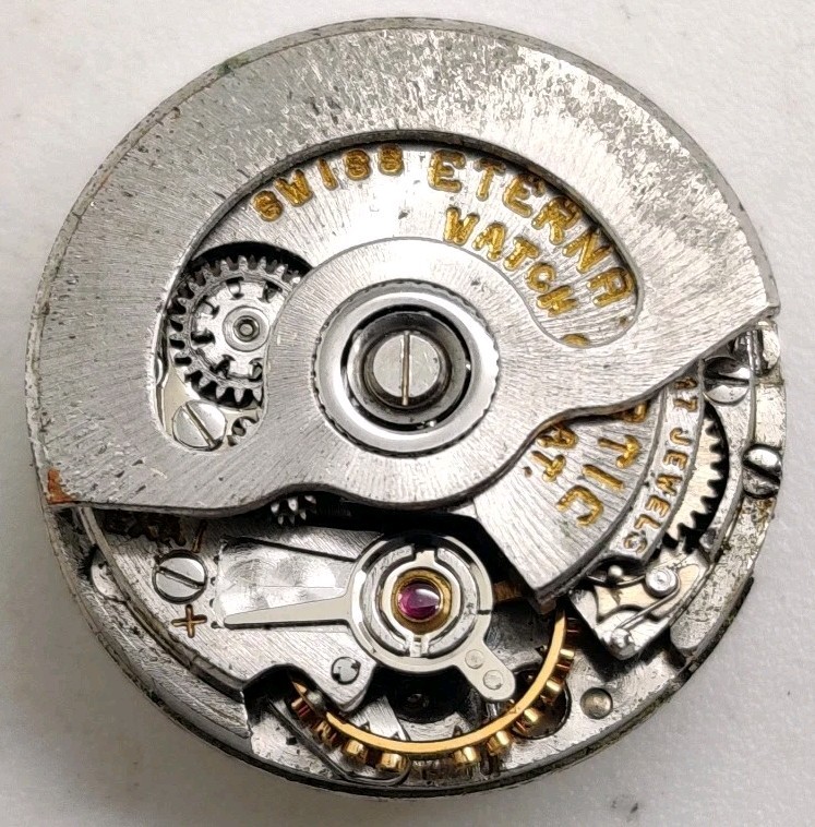 Vintage Eterna Matic 1401U 17 Jewels automatic movement Runs For Repair