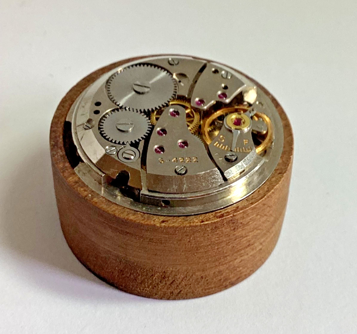 Vintage Gruen GXC Mechanical 21 Jewel Watch Movement Buser140 ?Runs Parts Repair