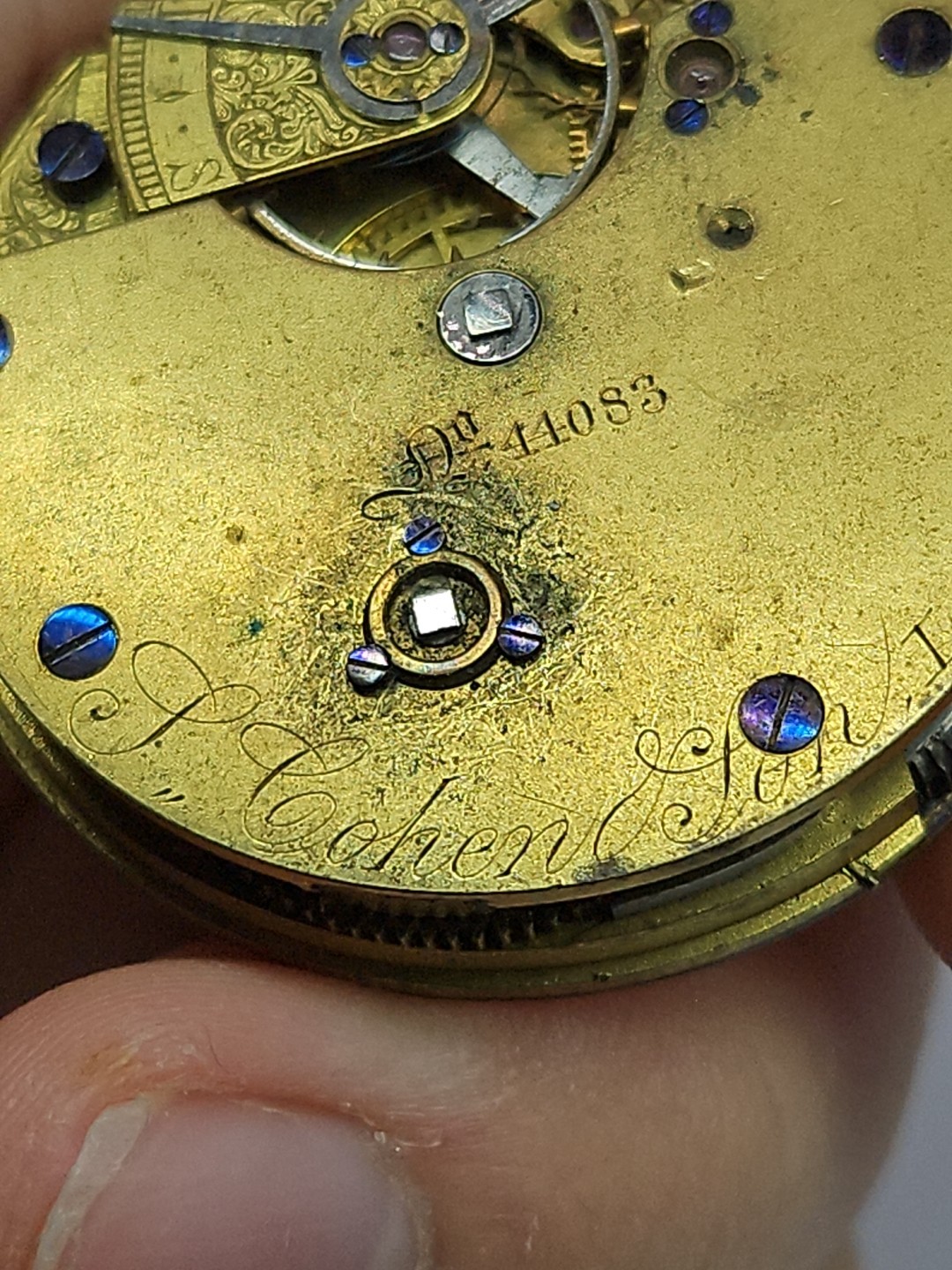 Antique 44083 LONDON POCKET WATCH MOVEMENT 39.78mm For Parts/Repair