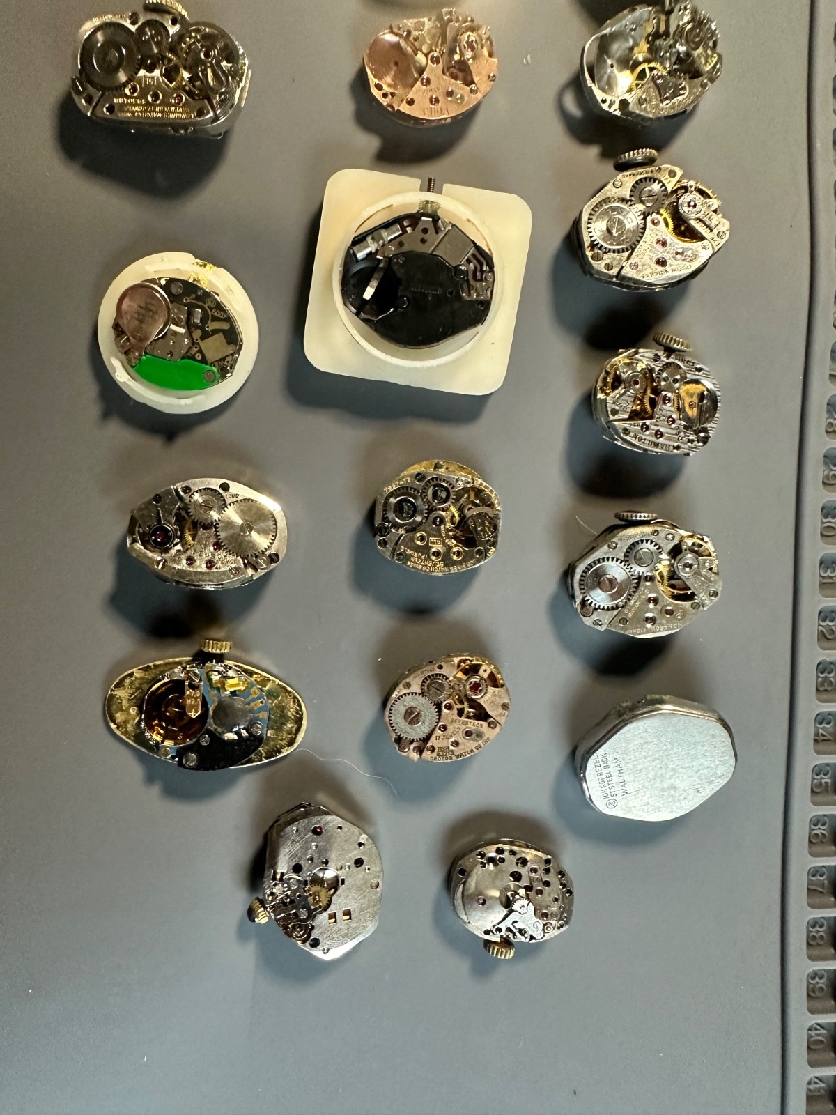 Lot of 20 Small Watch Movements Longines Hamilton Elgin Waltham Bulova