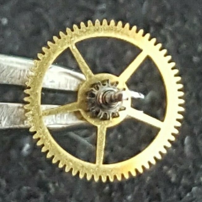 Longines Caliber 370 Part Number 201 (Center Wheel)