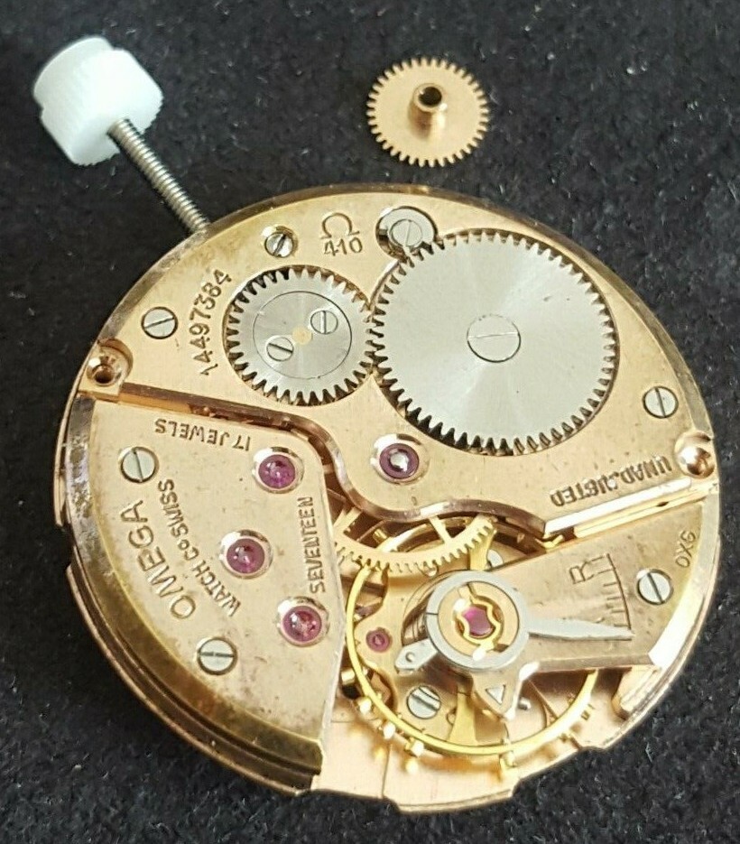 Omega Movement Caliber 410, 17 Jewels, Hour Wheel Height 1.50mm
