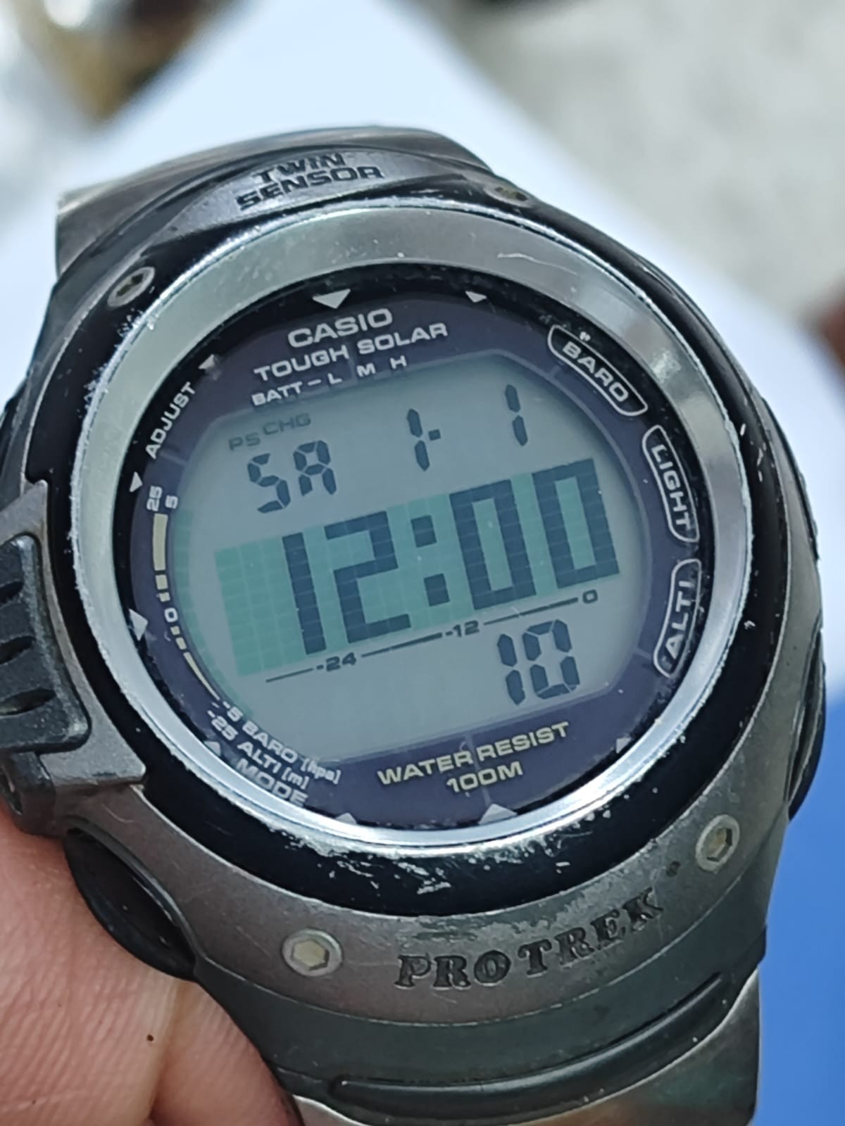 CASIO,PRO TREK,PRG-100T,TITANIUM,SOLAR,TWIN SENSOR,NEED BATTARY WORK IN SUN