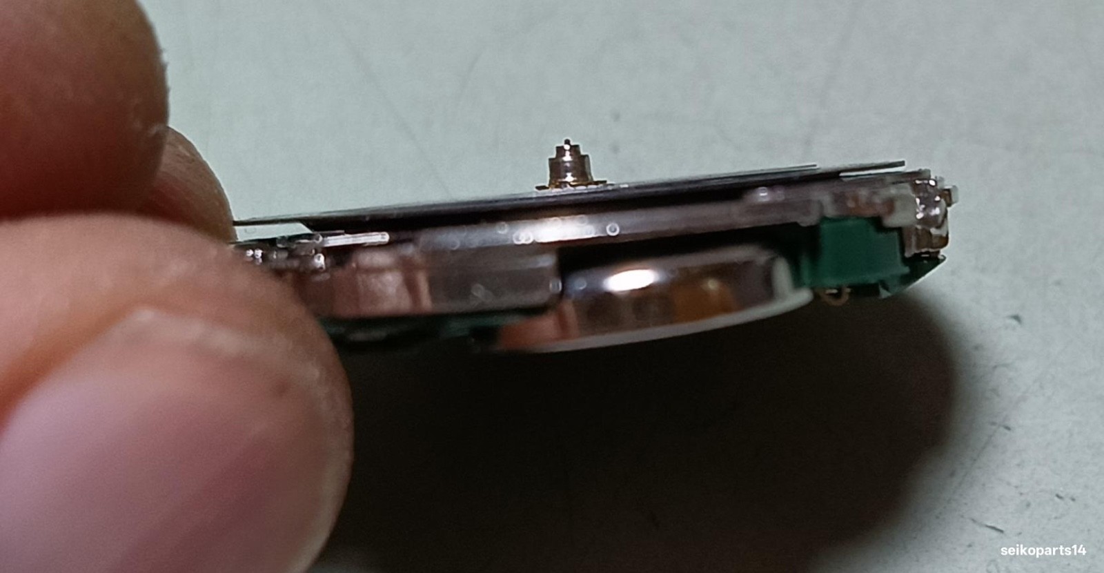 GENUINE SEIKO 7546 MOVEMENT WITH CROWN 7546-6030 /9 7546-6040 /9 7546-6060 /A
