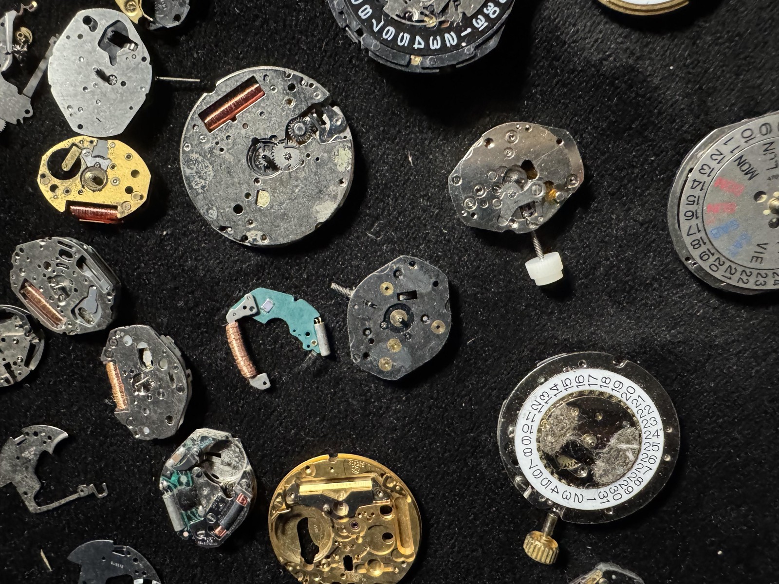 Large Lot Watch Movement Parts Quartz Mechanical For Repair Craft Steampunk