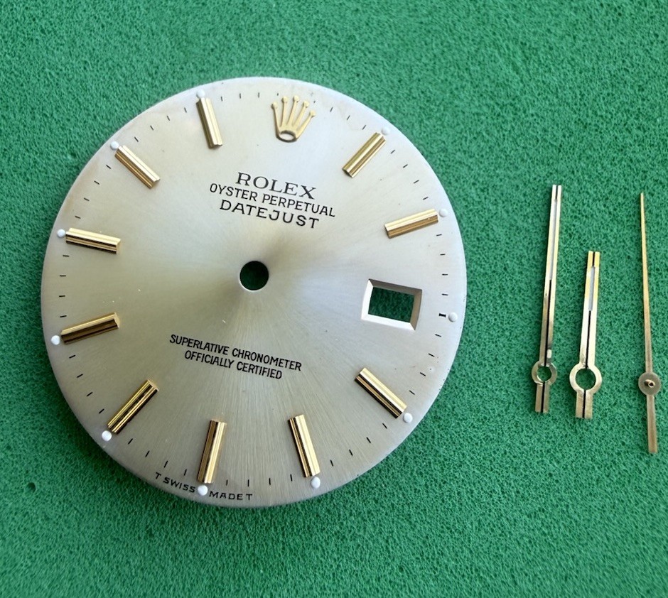 Rolex Datejust 36mm Two Tone Silver Dial Fading 16013,16233. with set Of hand.